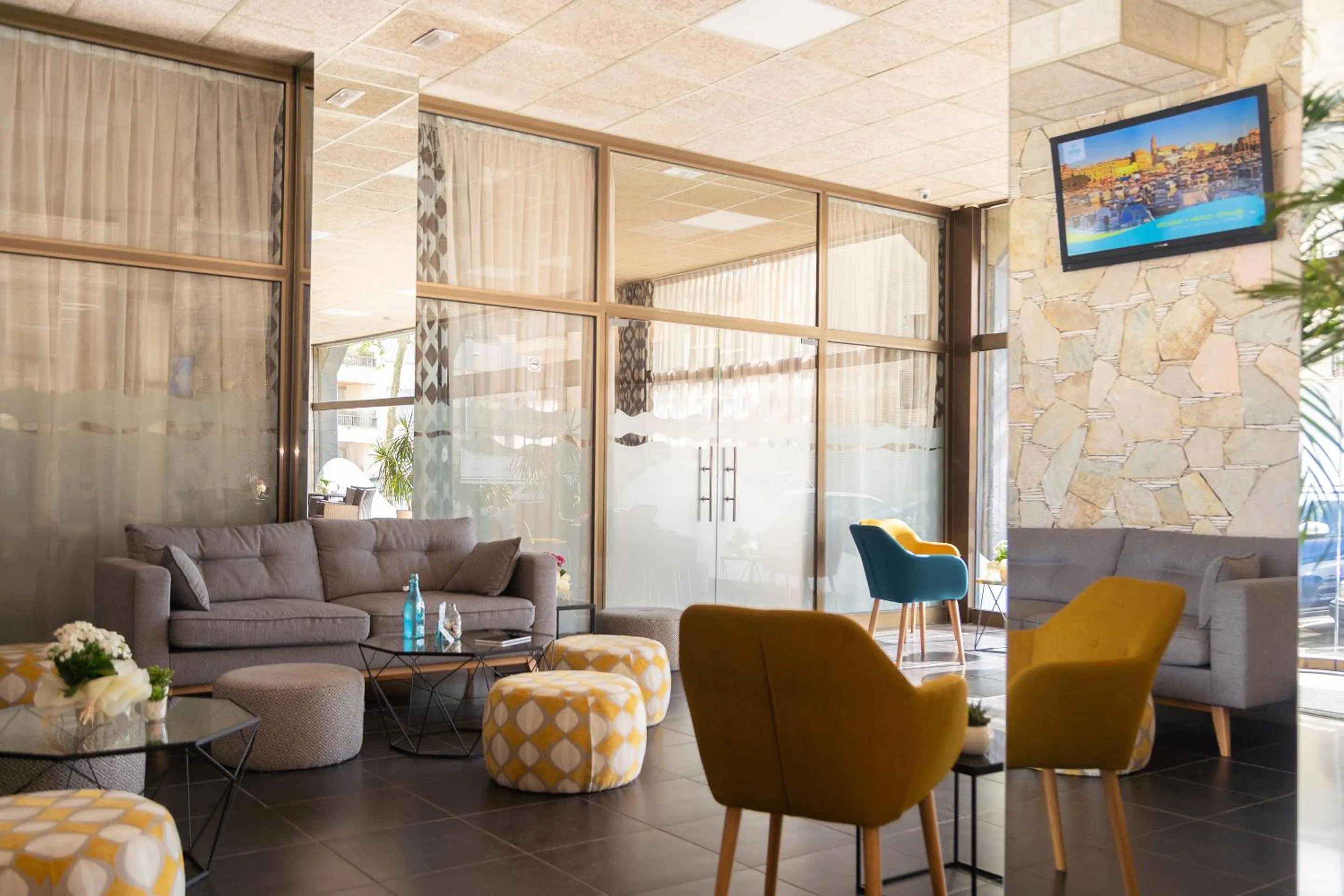 Seating area in Aparthotel Ona Palamós