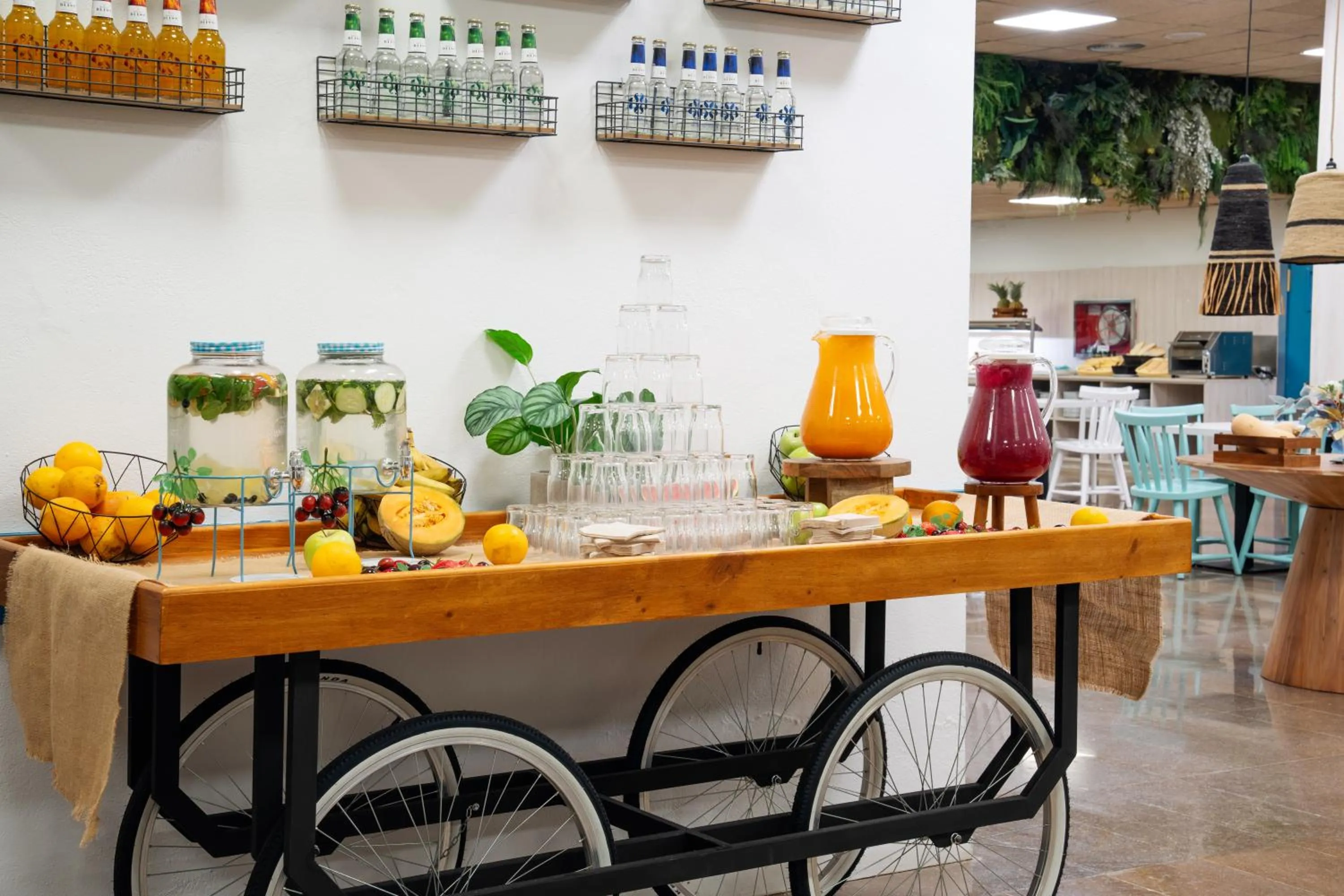 Drinks in Aparthotel Ona Palamós