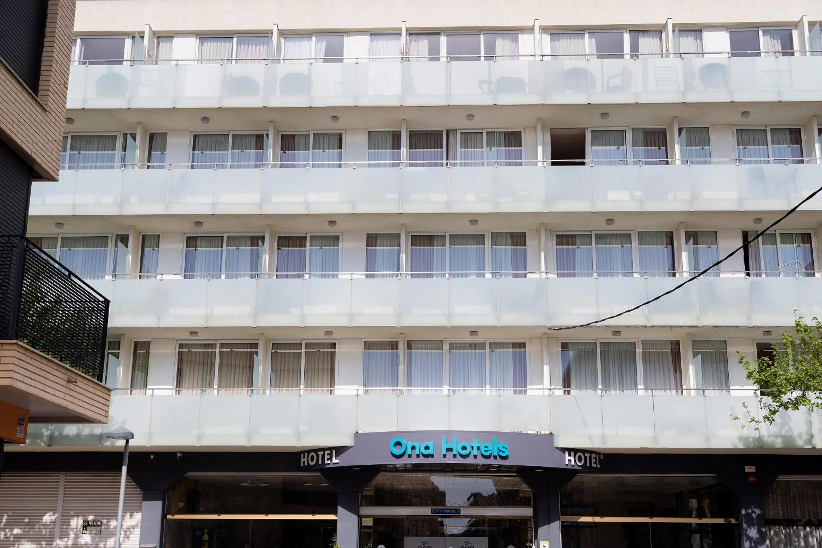 Property building in Aparthotel Ona Palamós