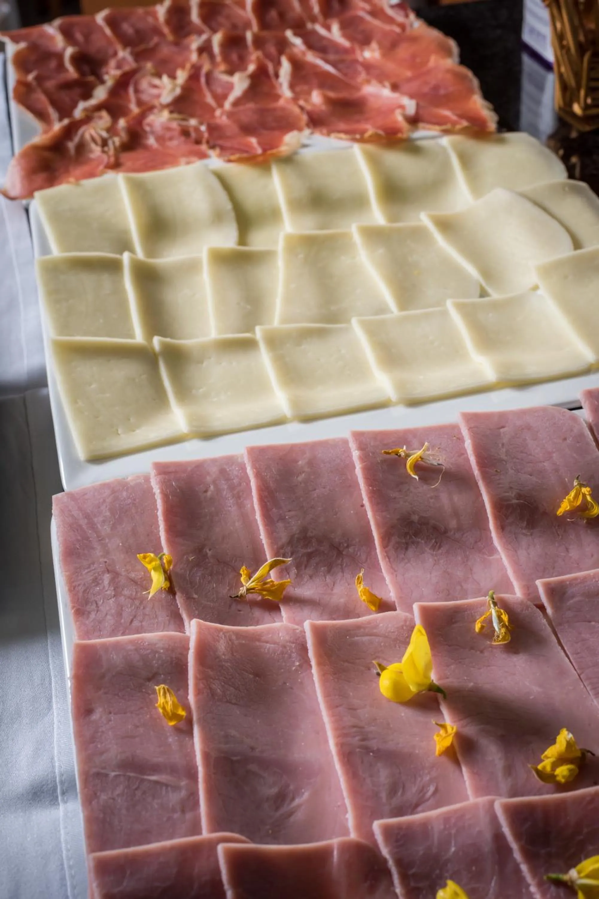 Breakfast in Hotel Sansi Park