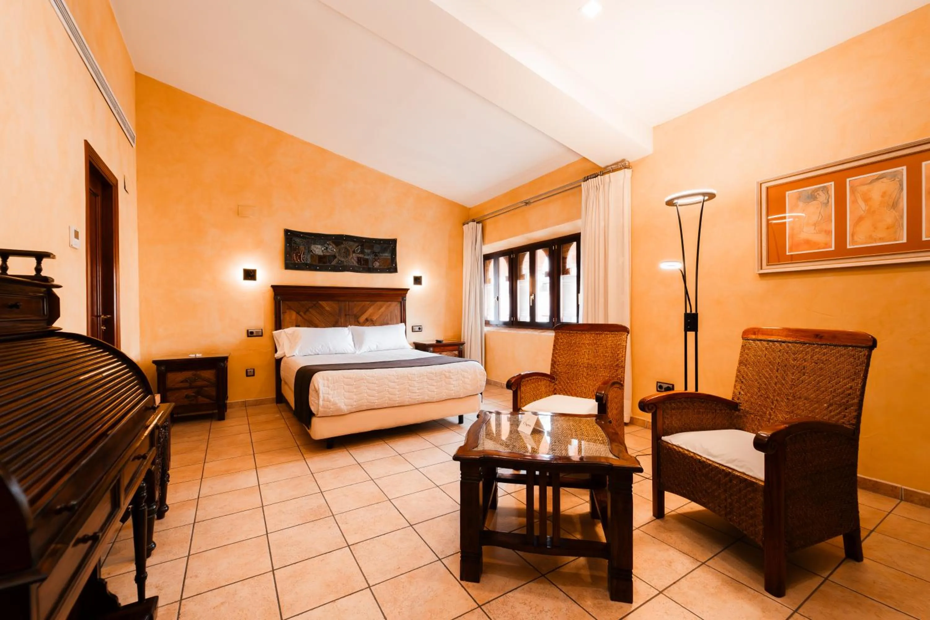 Bed in L'Agora Hotel