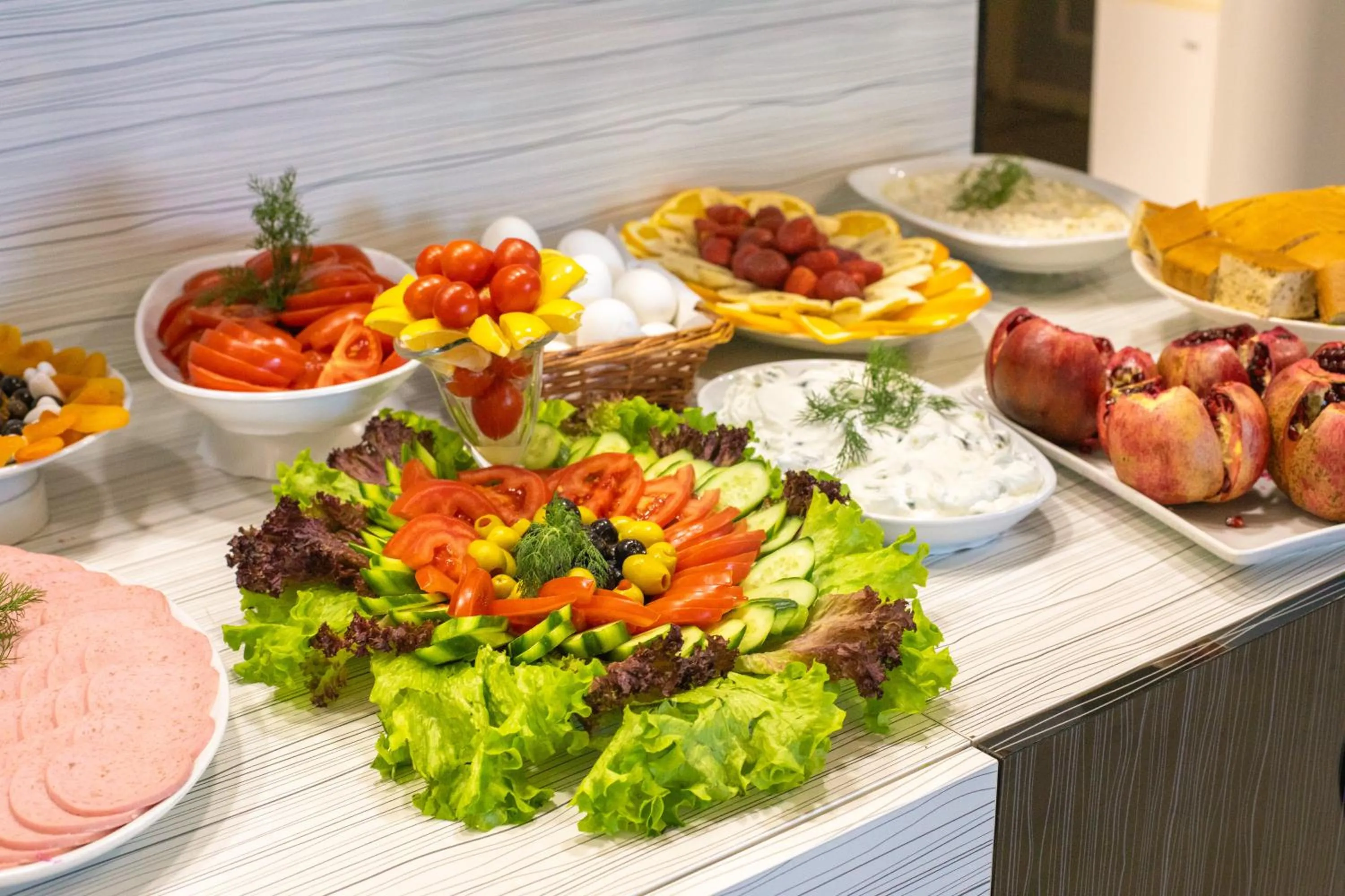 Restaurant/places to eat in Park Çağlayan Hotel