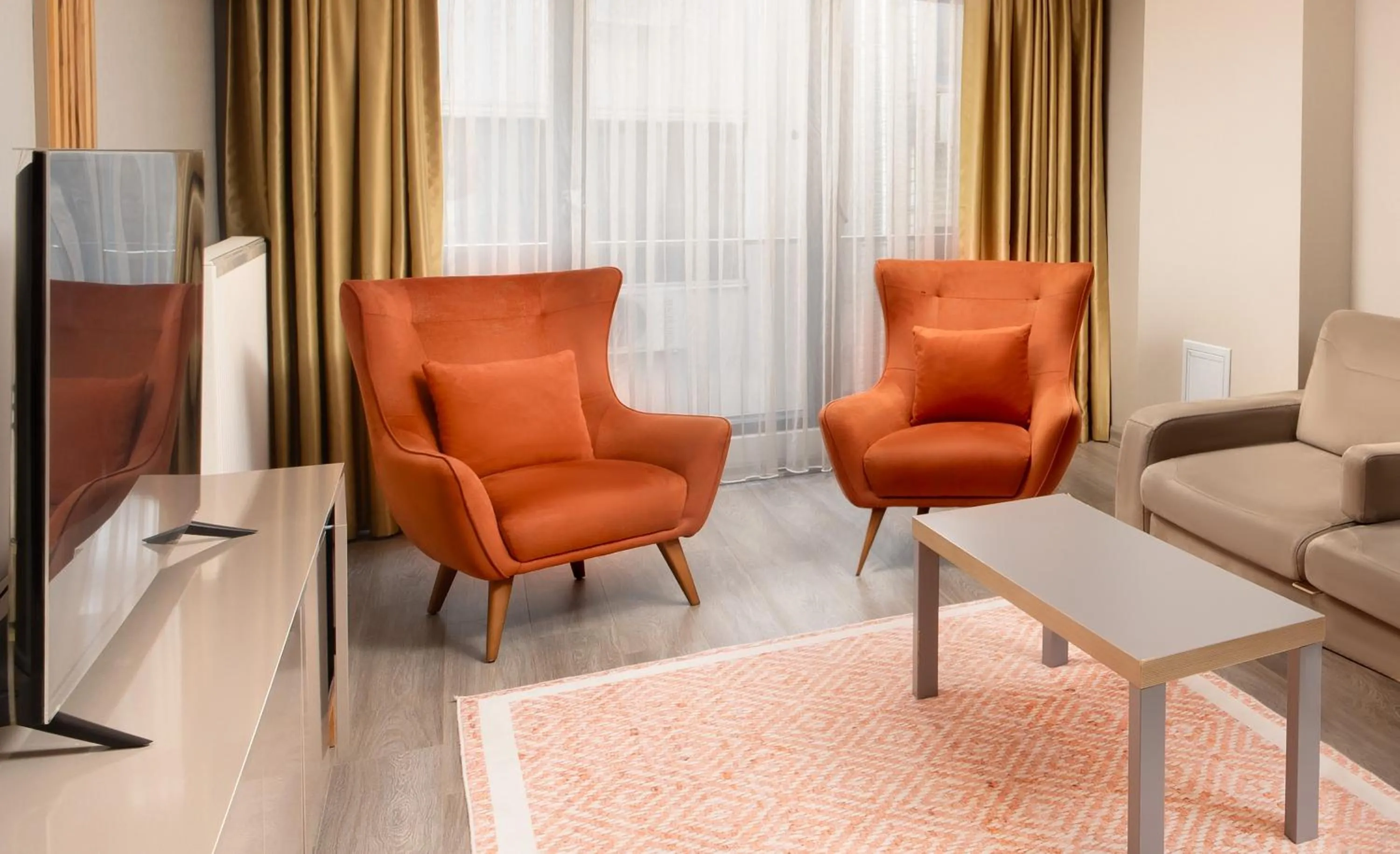 TV and multimedia in Park Çağlayan Hotel