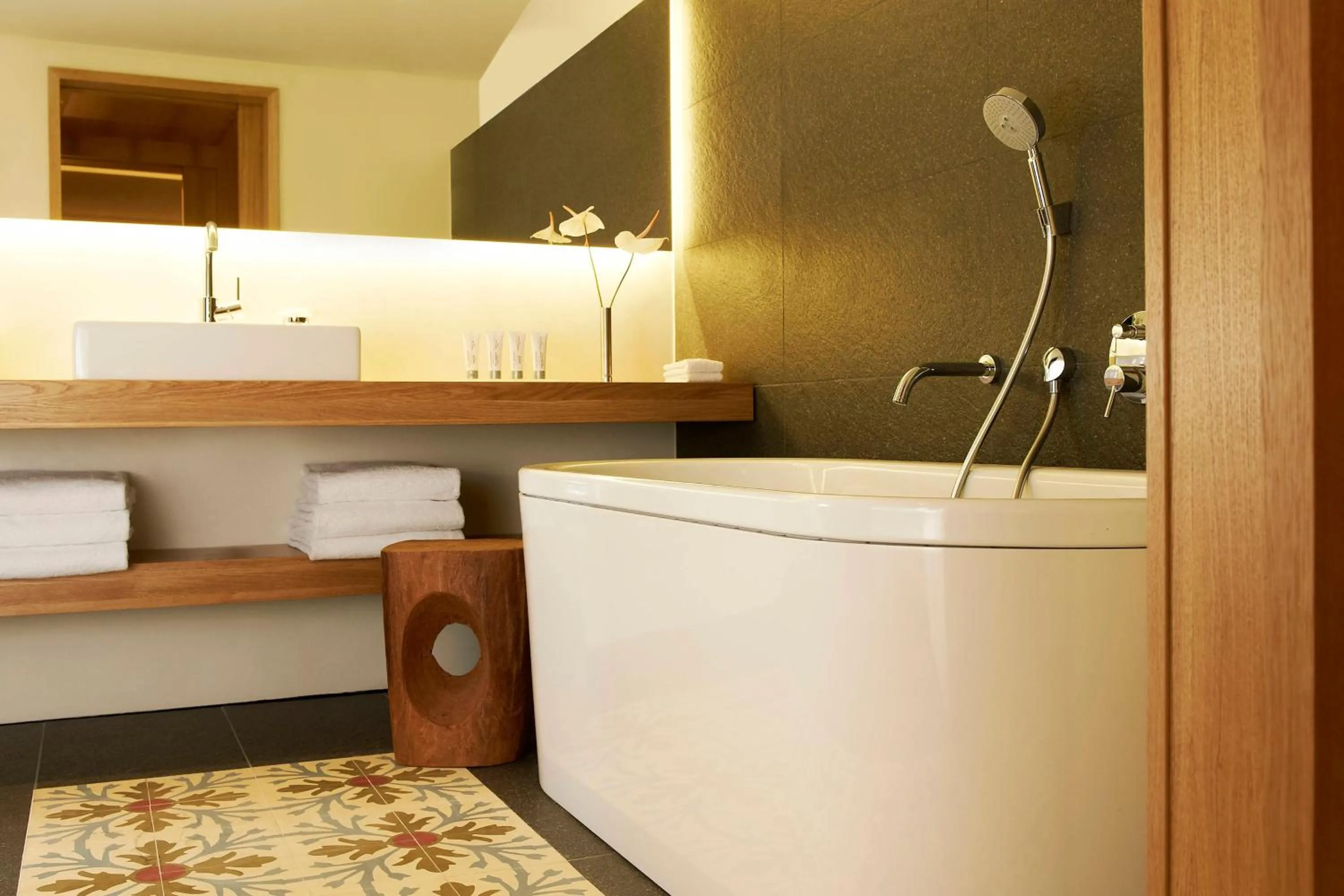 Bathroom in Le Meridien Barcelona