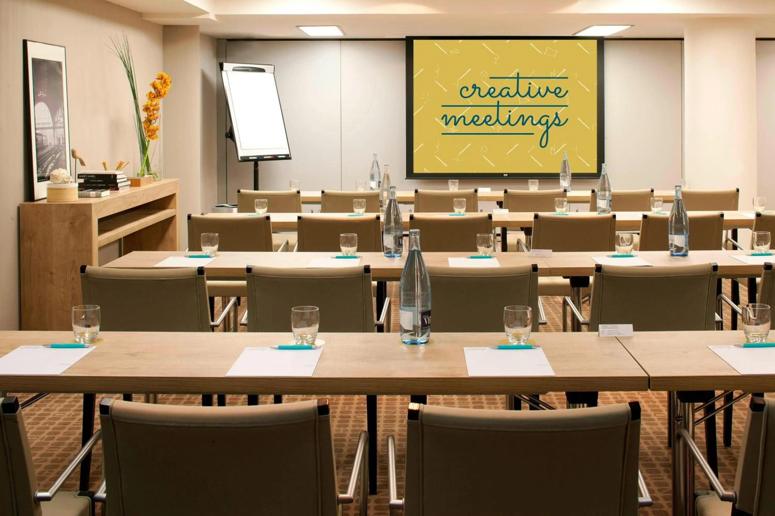 Meeting/conference room in Le Meridien Barcelona