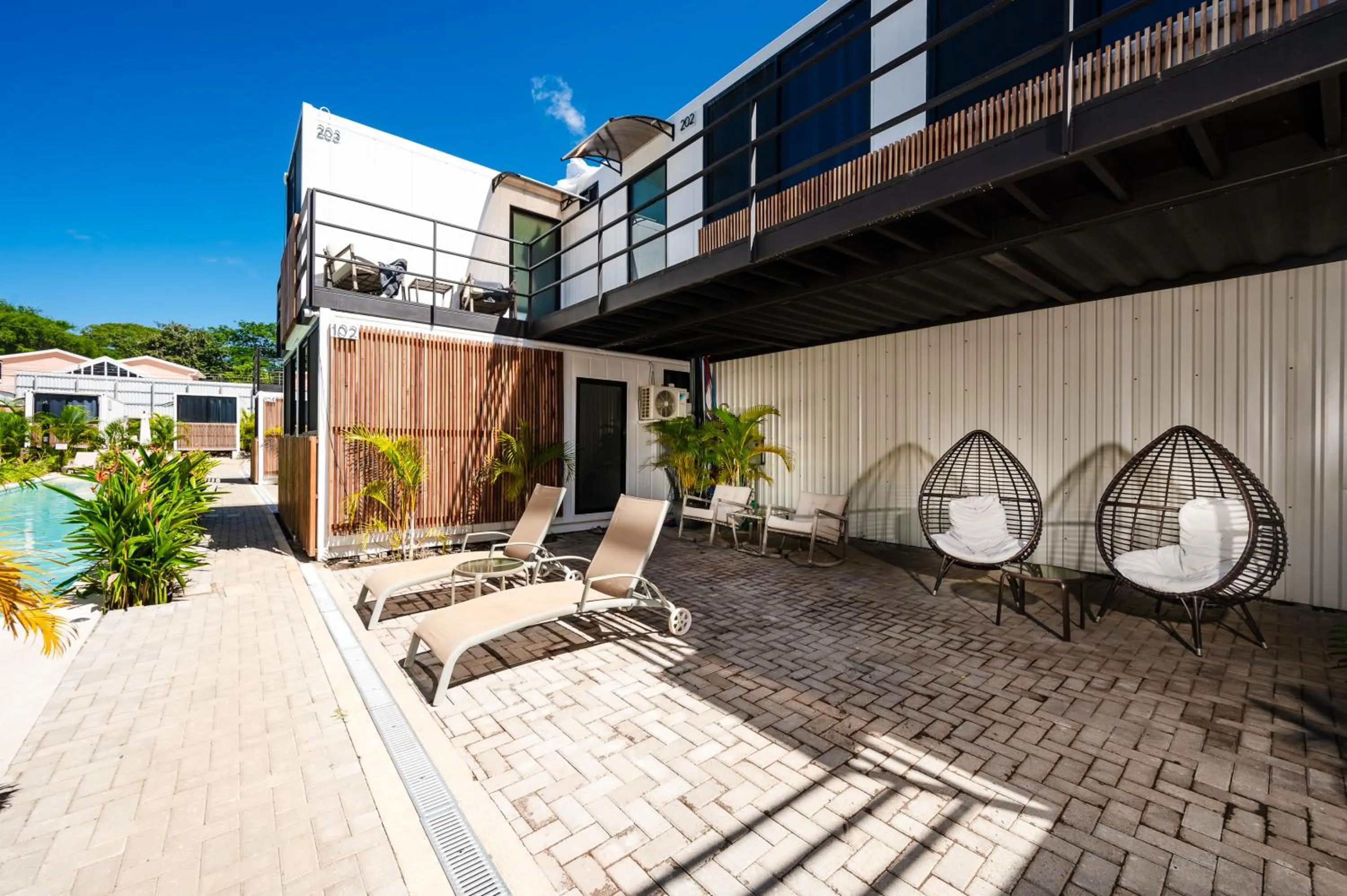 Swimming pool in House of Nomad - Adults only