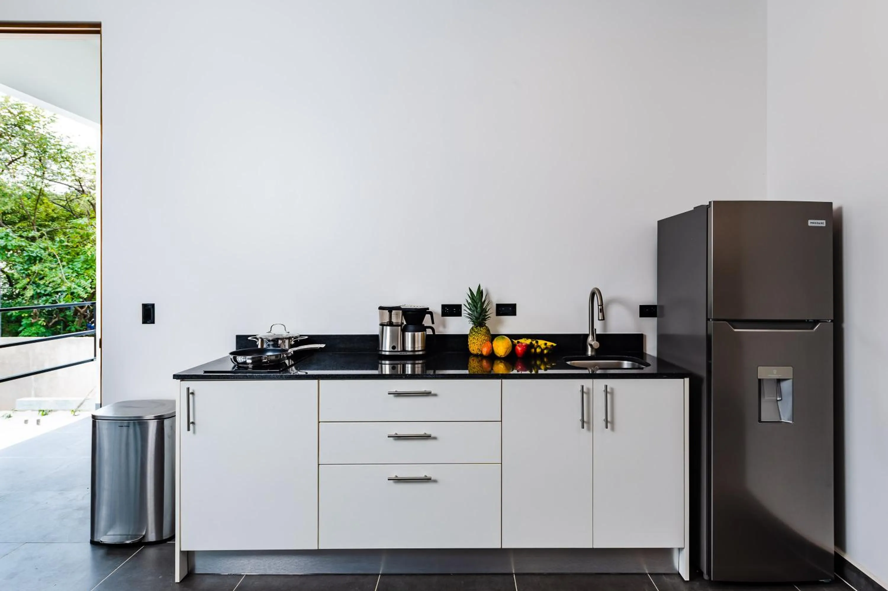 Kitchen or kitchenette in House of Nomad - Adults only