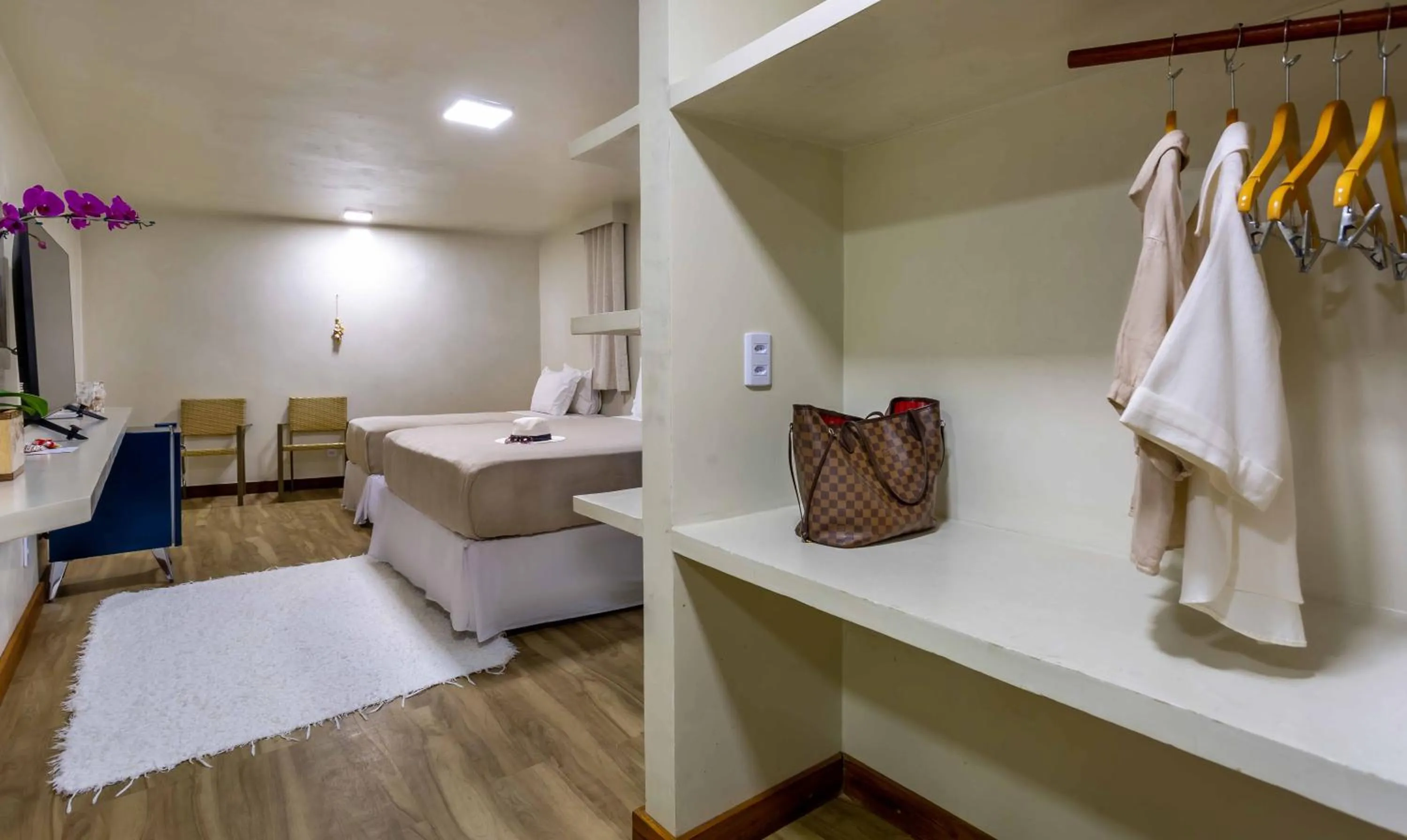 Bedroom in Aqua by Sambass