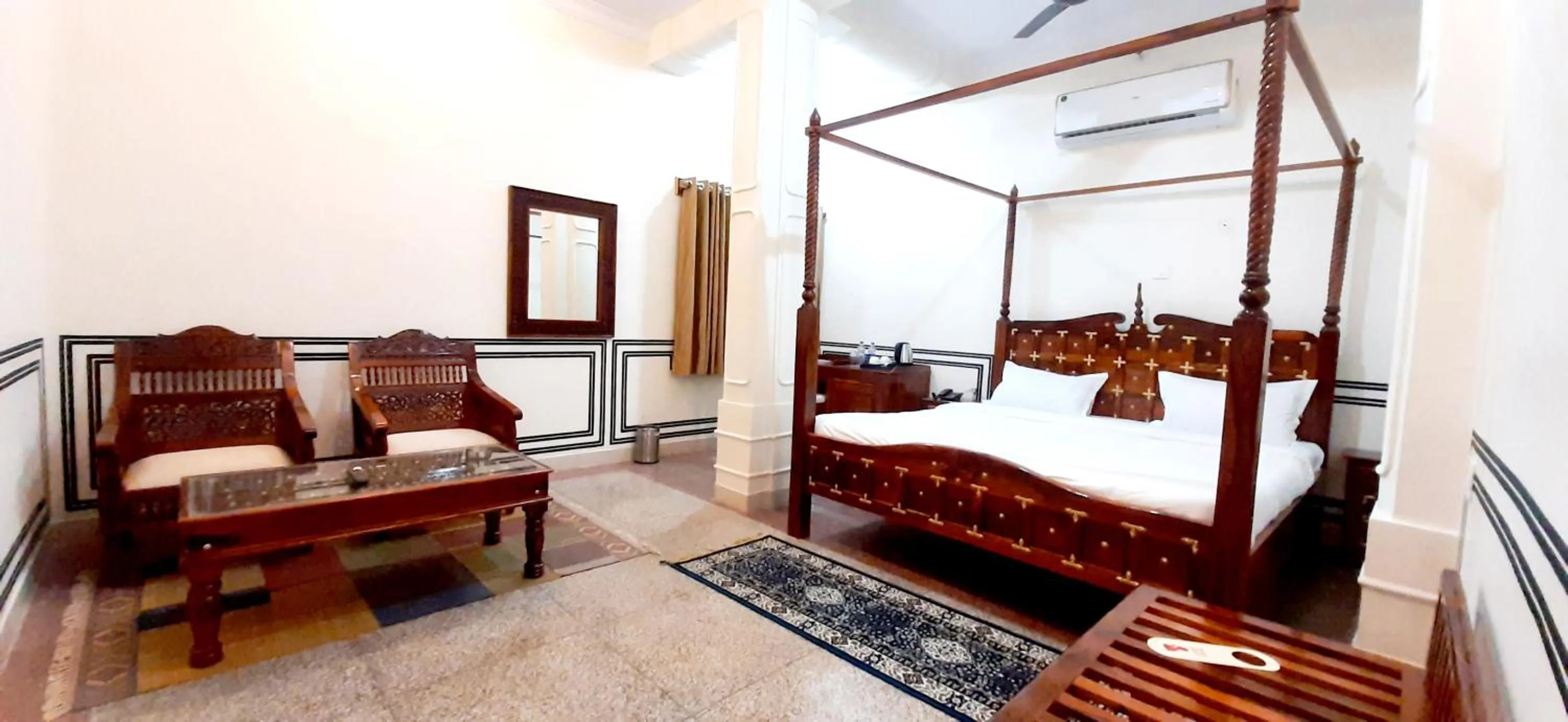 Bedroom, Bed in Hotel MSD Niwas