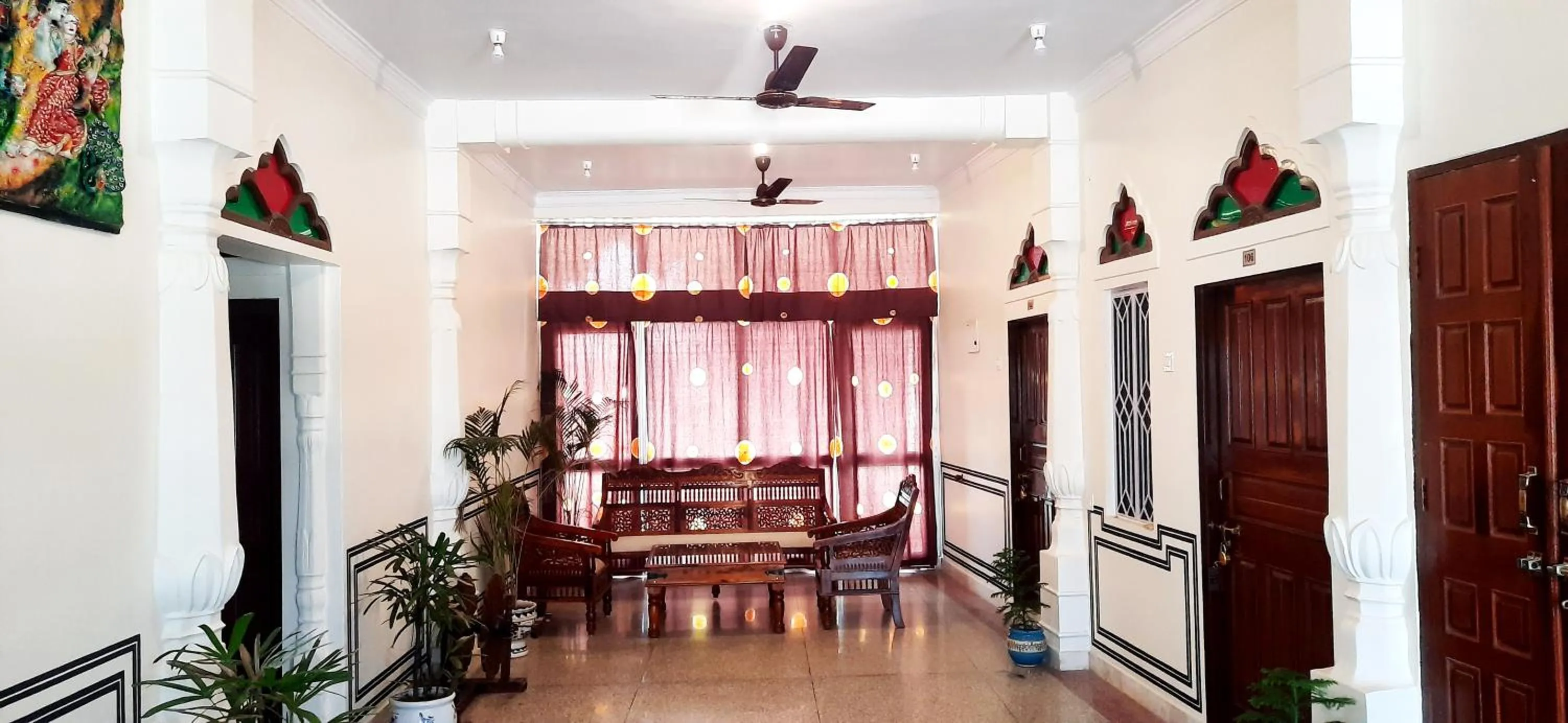 Seating area in Hotel MSD Niwas