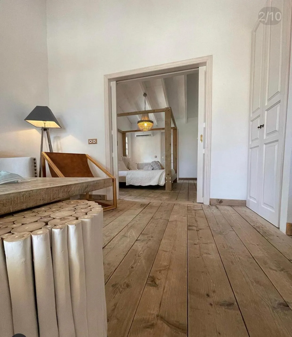 Decorative detail, Bed in Finca Hotel Rural Es Turó