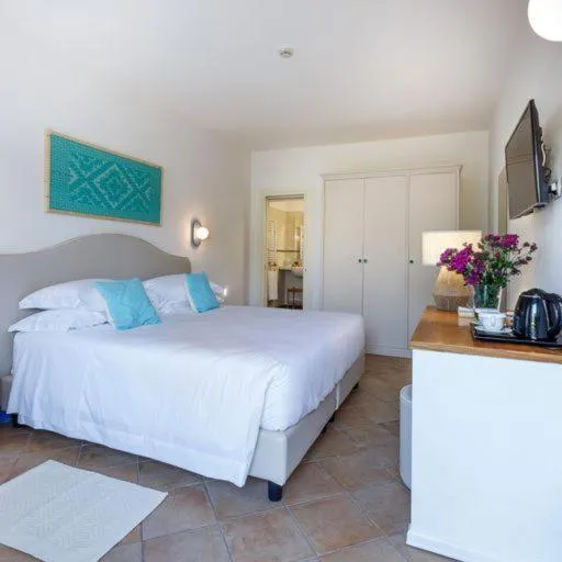 Bed in Riva di Palo Beach Hotel