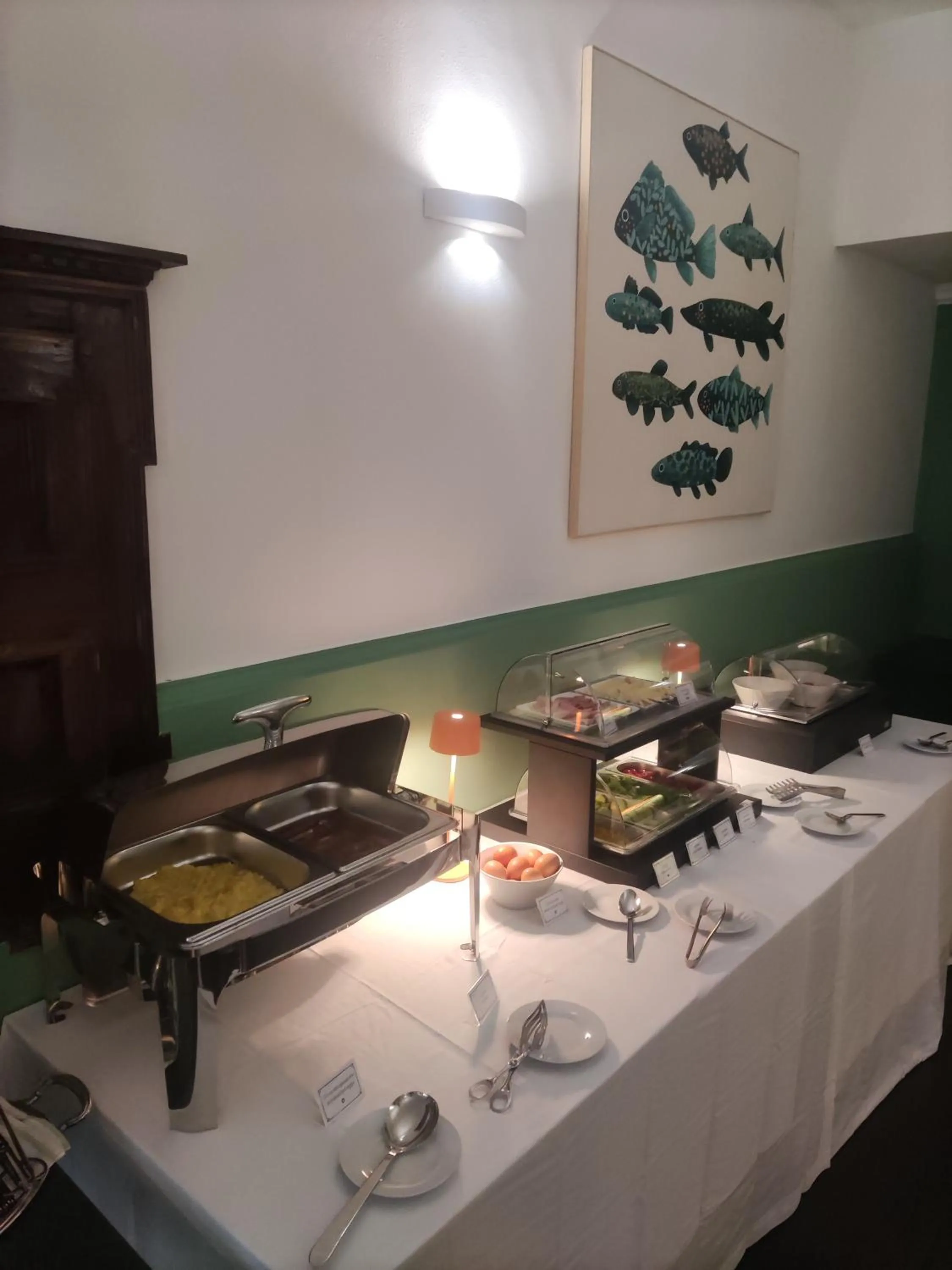 Breakfast in Riva di Palo Beach Hotel