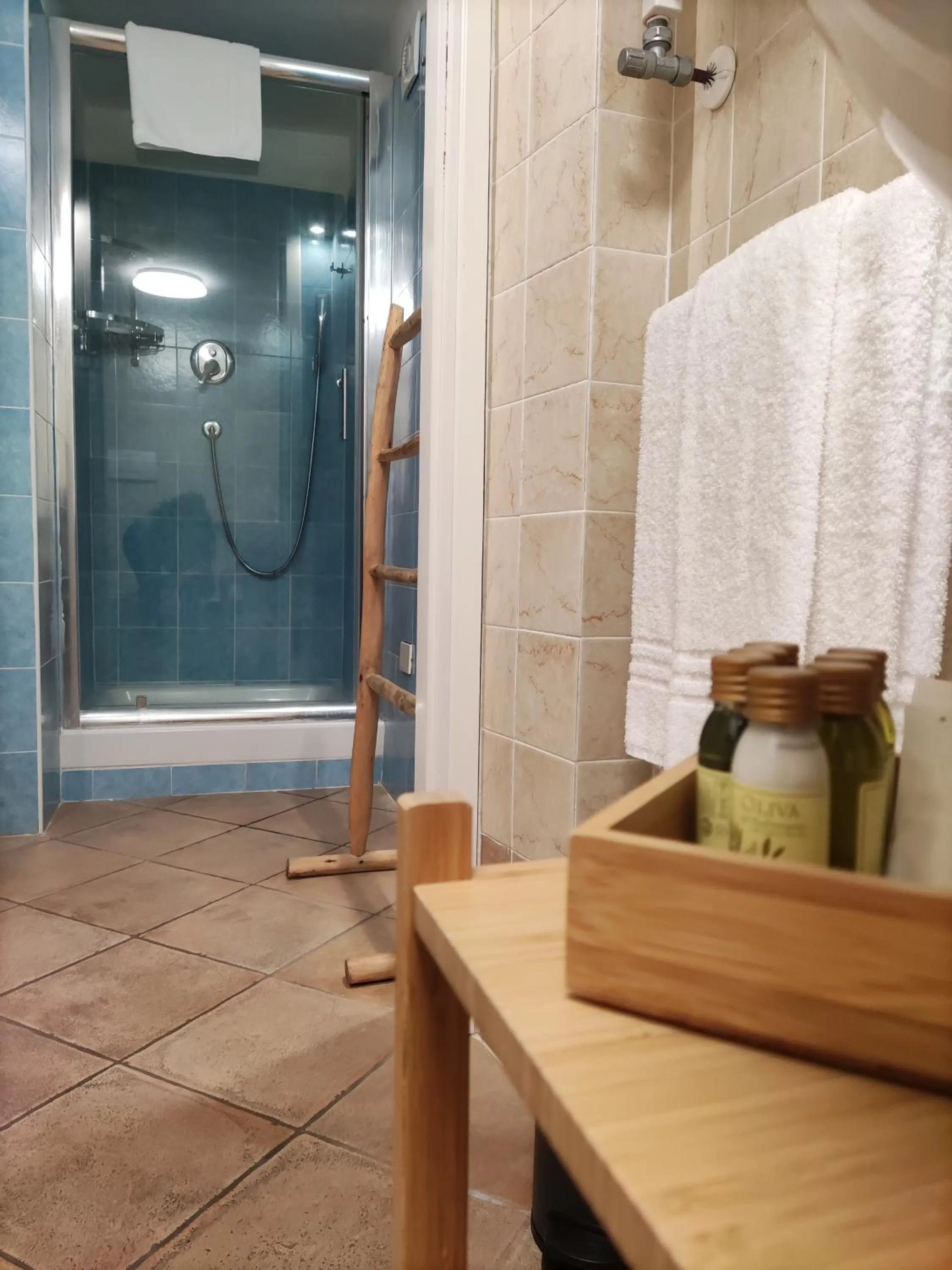 Shower in Riva di Palo Beach Hotel