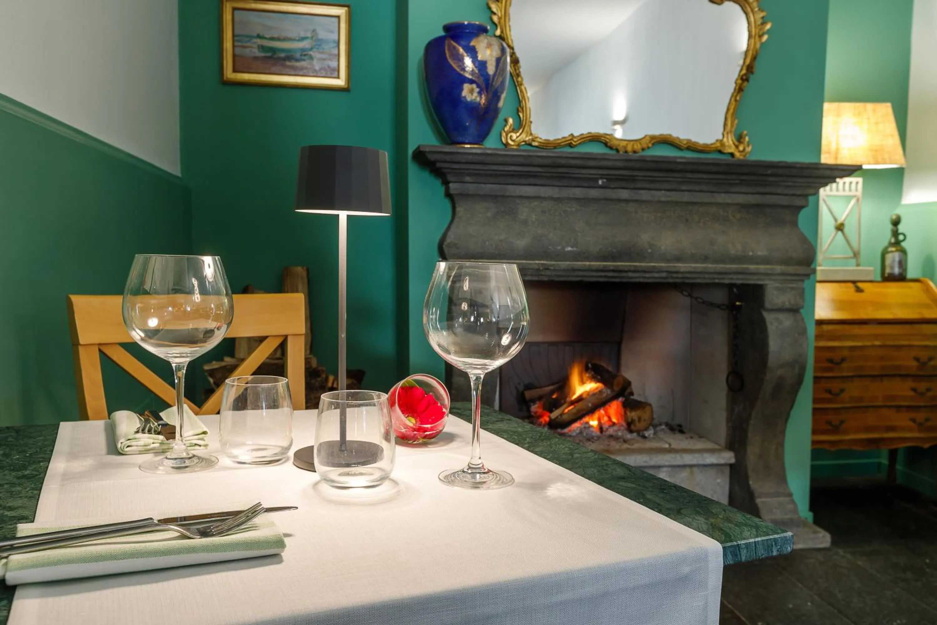 Restaurant/places to eat in Riva di Palo Beach Hotel