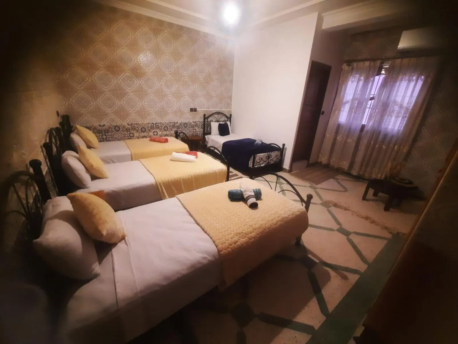 Bed in Riad Perlamazigh