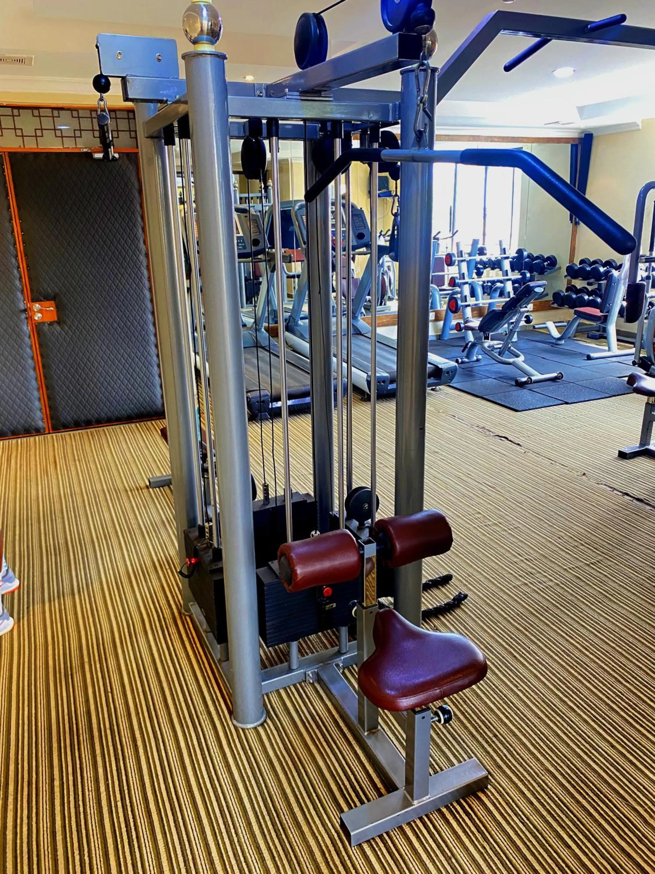 Fitness centre/facilities in Urban Park Suites Hotel