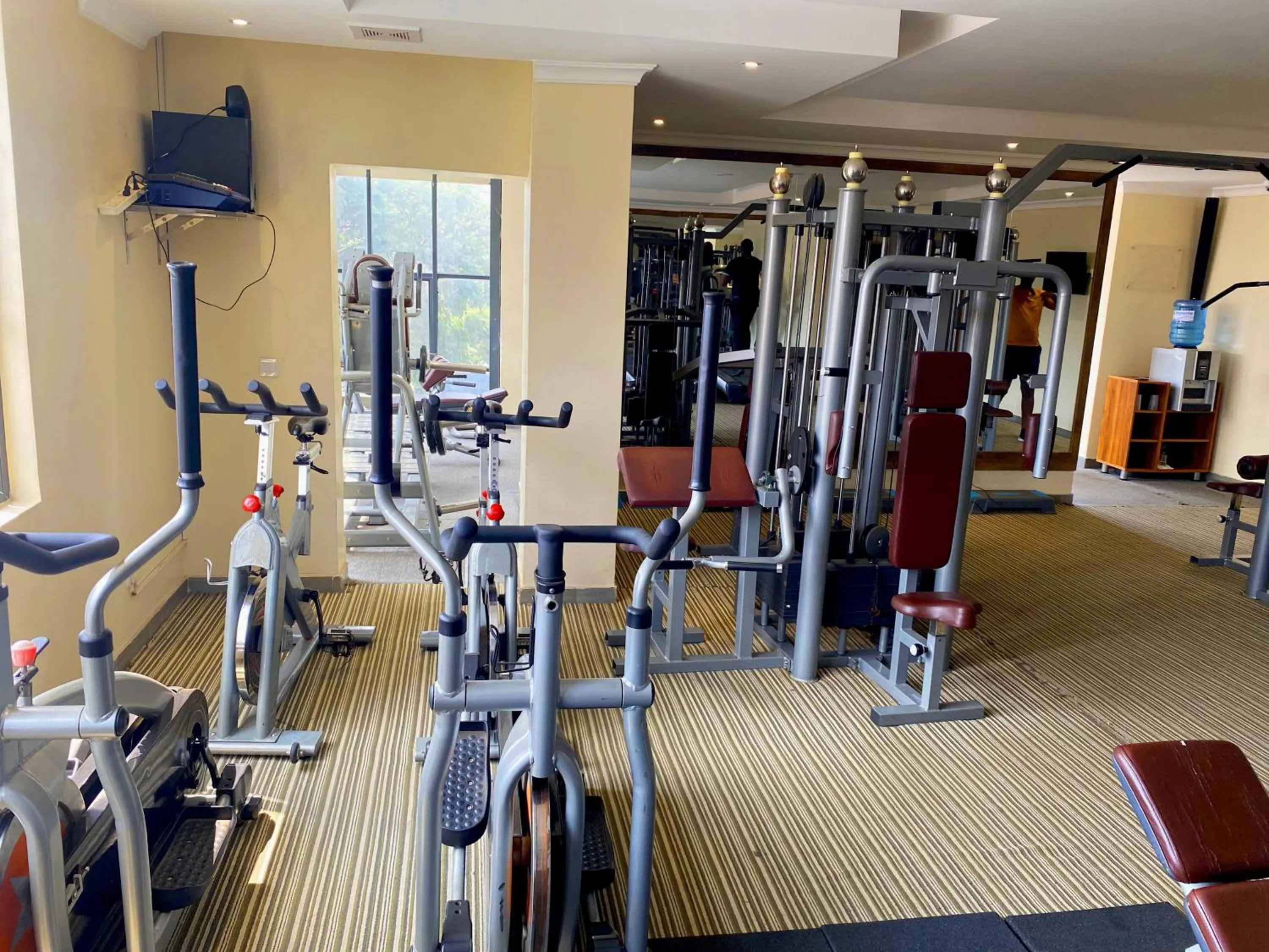 Fitness centre/facilities in Urban Park Suites Hotel