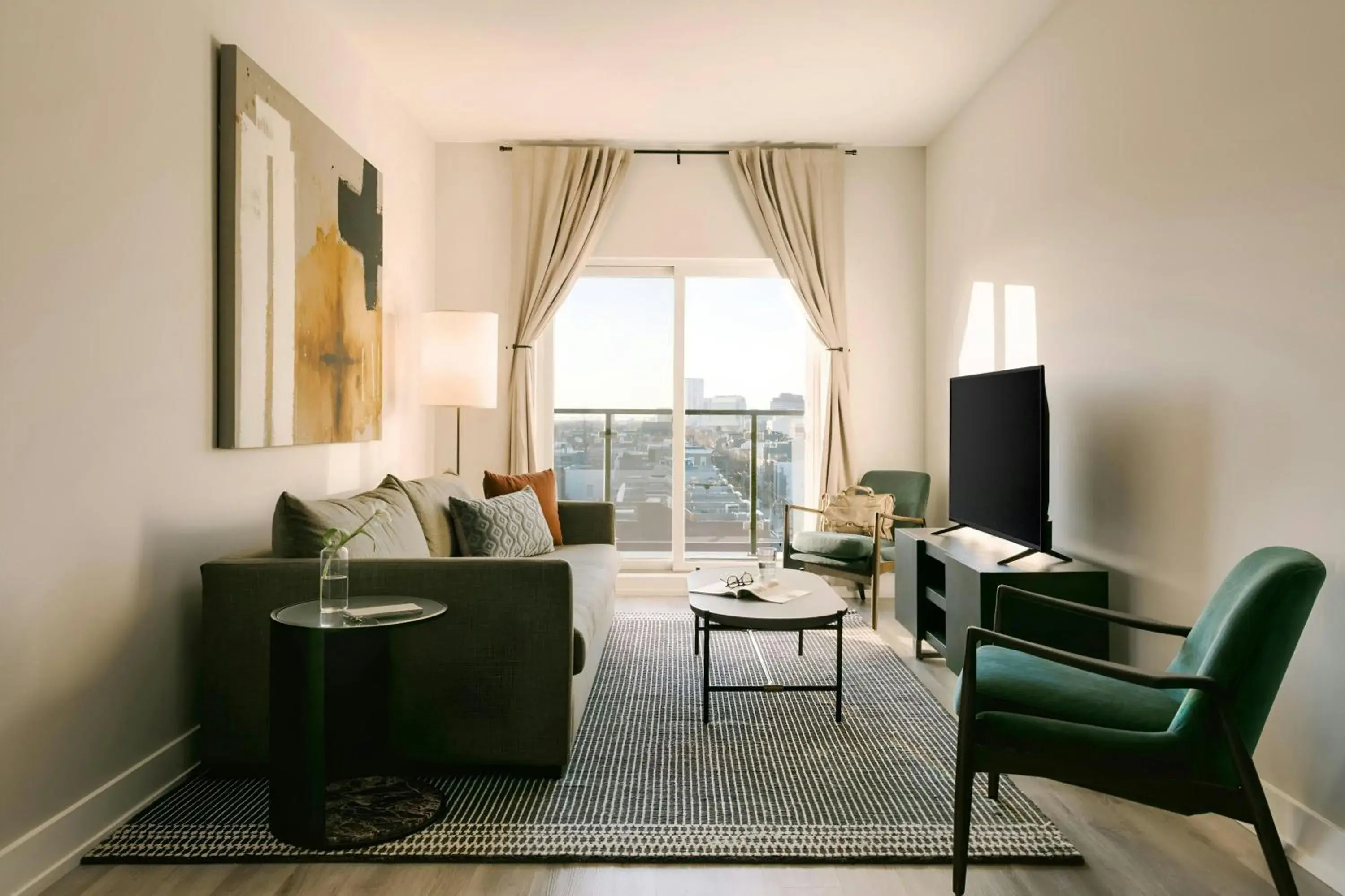 One-Bedroom Superior Apartment with Juliet Balcony in Ovation One-Bedroom Superior Apartment with Juliet Balcony in Ovation