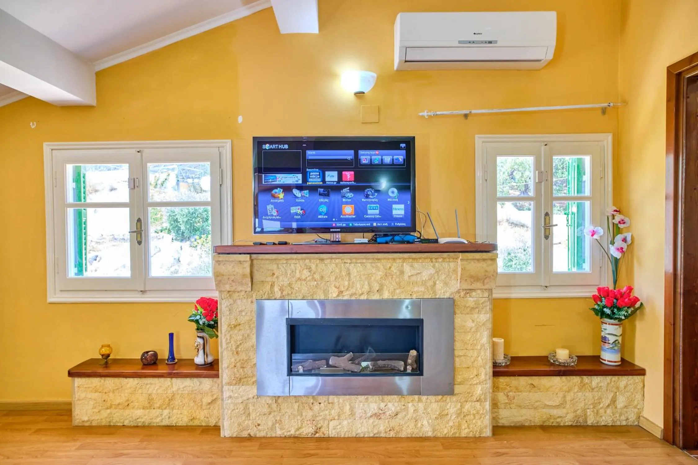 TV and multimedia in Nikos Kalamaki Corfu