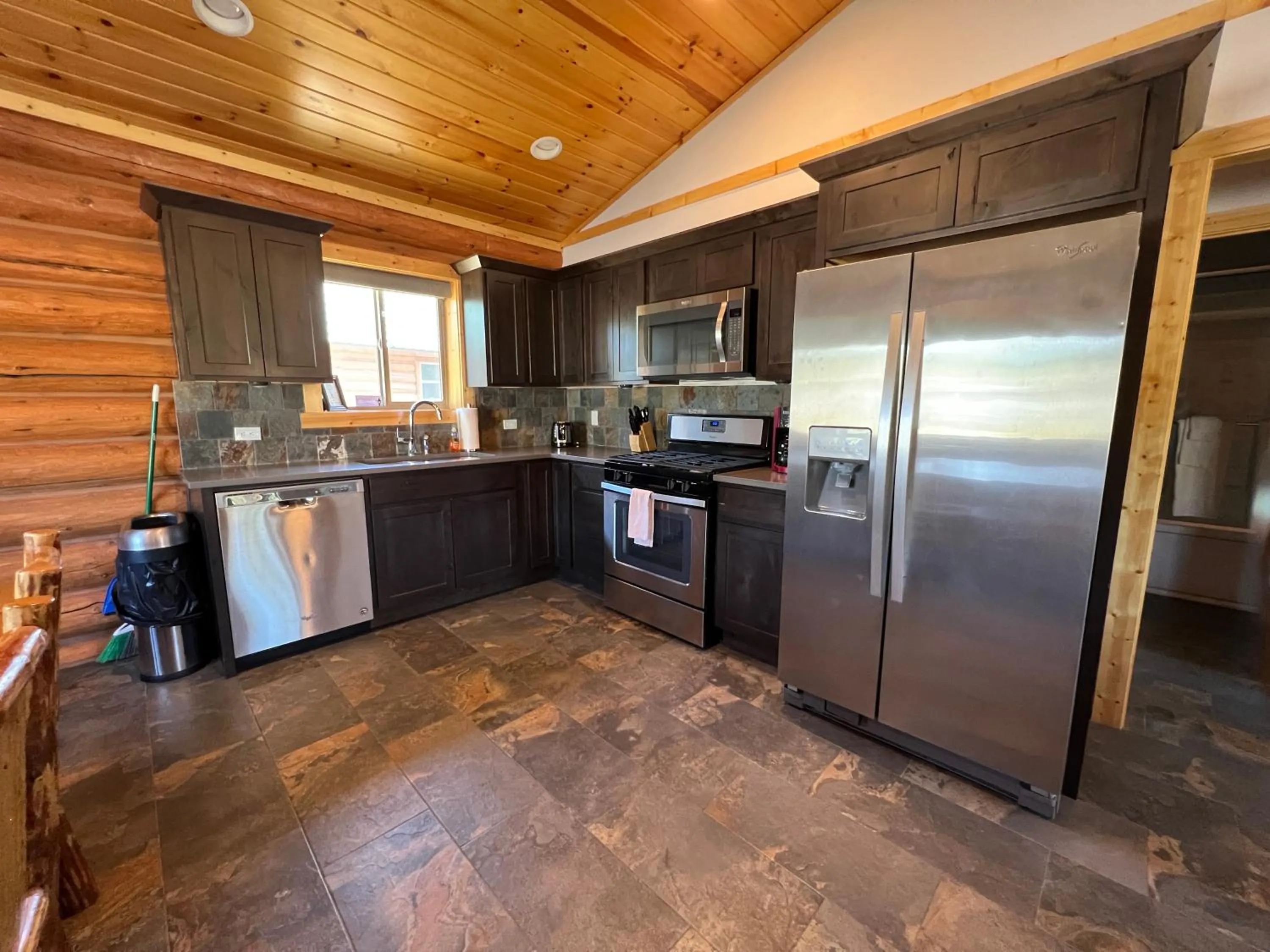 Kitchen or kitchenette in North Haven Campground