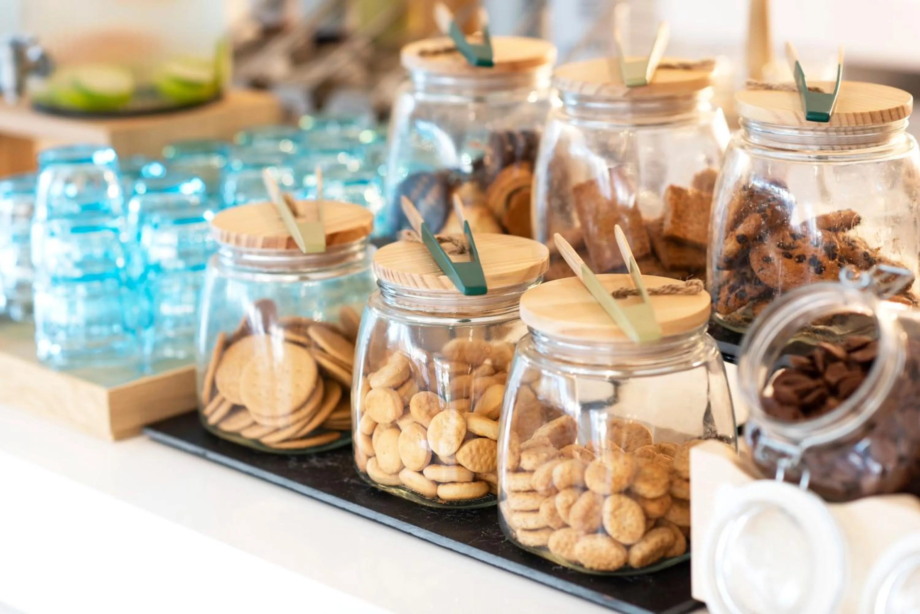 Tangerine by Honne Hotels - Adults Only