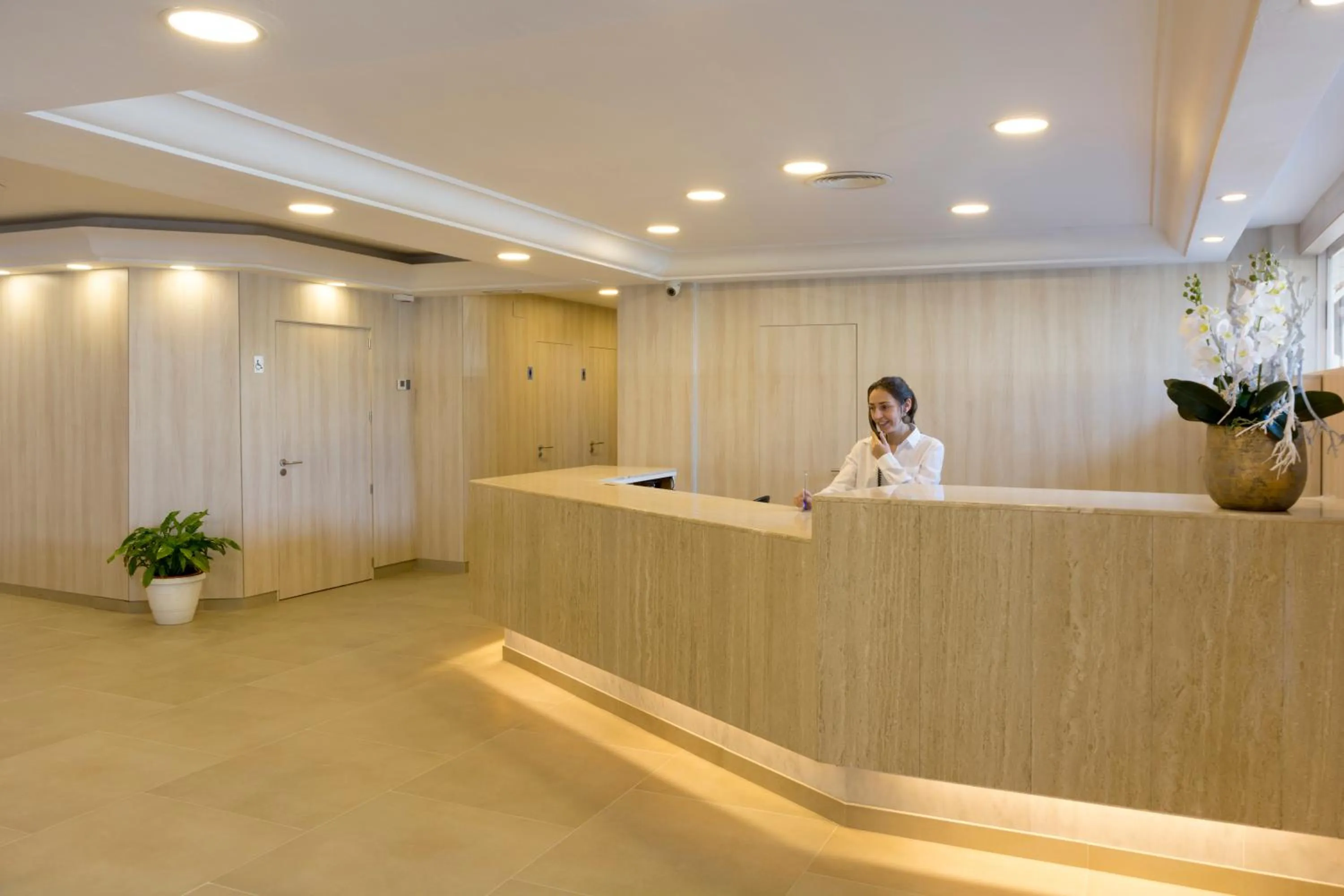 Lobby or reception in HSM Don Juan