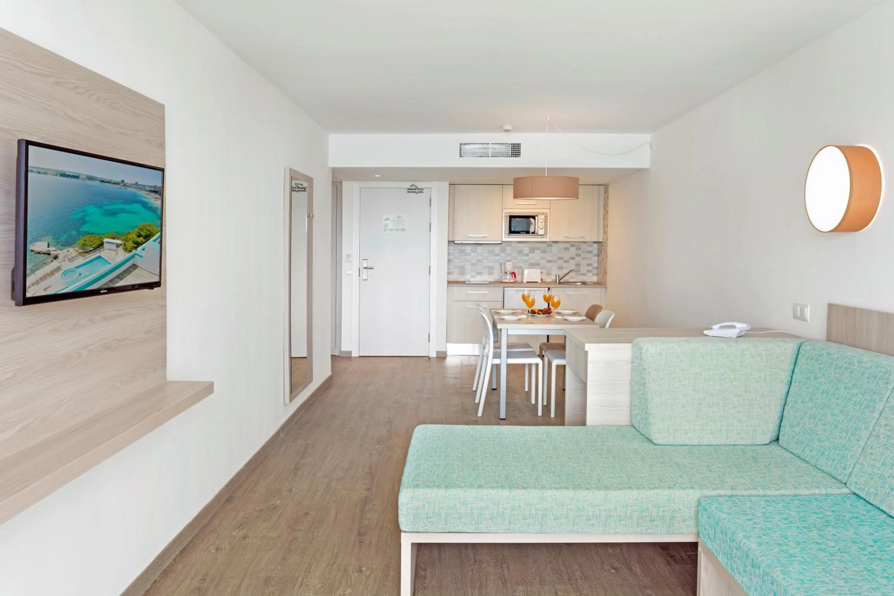 Kitchen or kitchenette in HSM Sandalo Beach