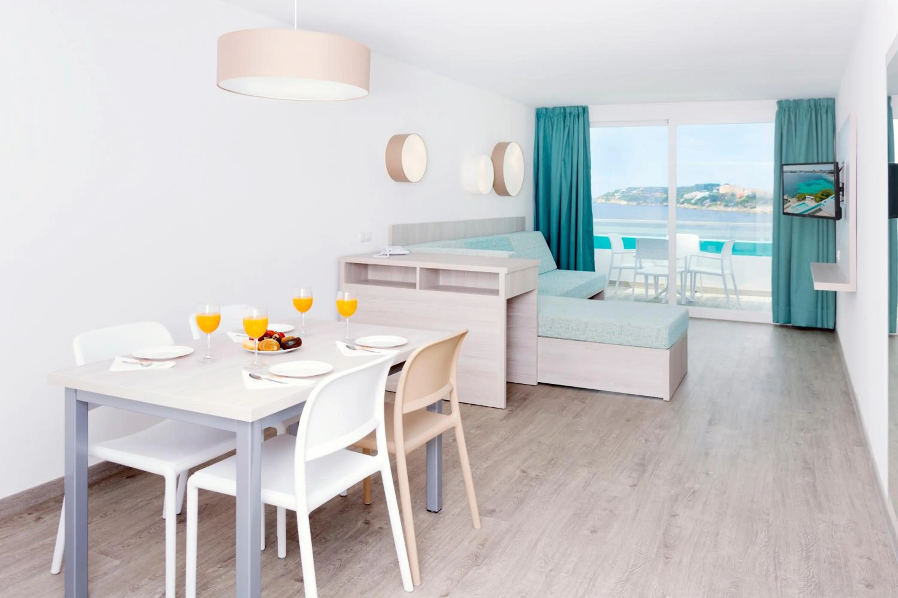 Balcony/Terrace, Bed in HSM Sandalo Beach