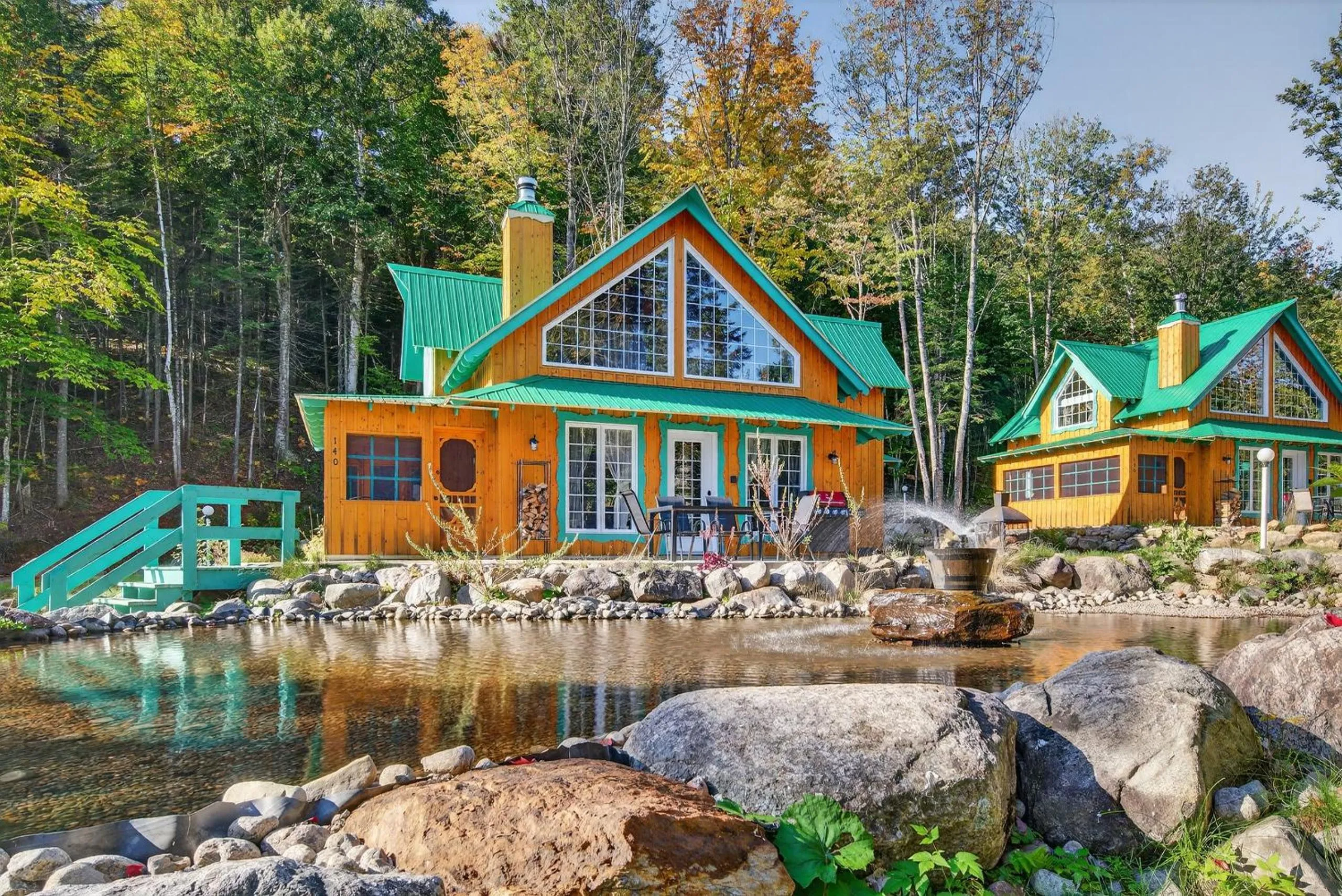 Domaine Rivière Sacacomie Chalets et Bed and Breakfast -Manoir Canergie