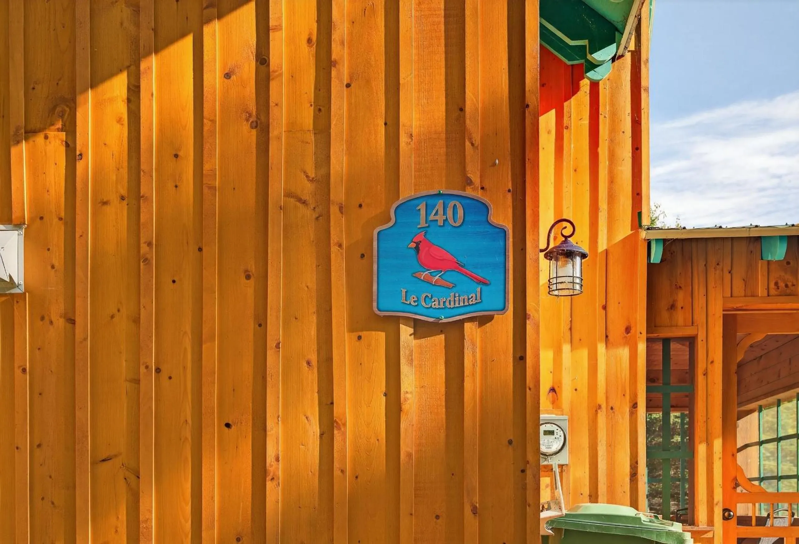 Domaine Rivière Sacacomie Chalets et Bed and Breakfast -Manoir Canergie