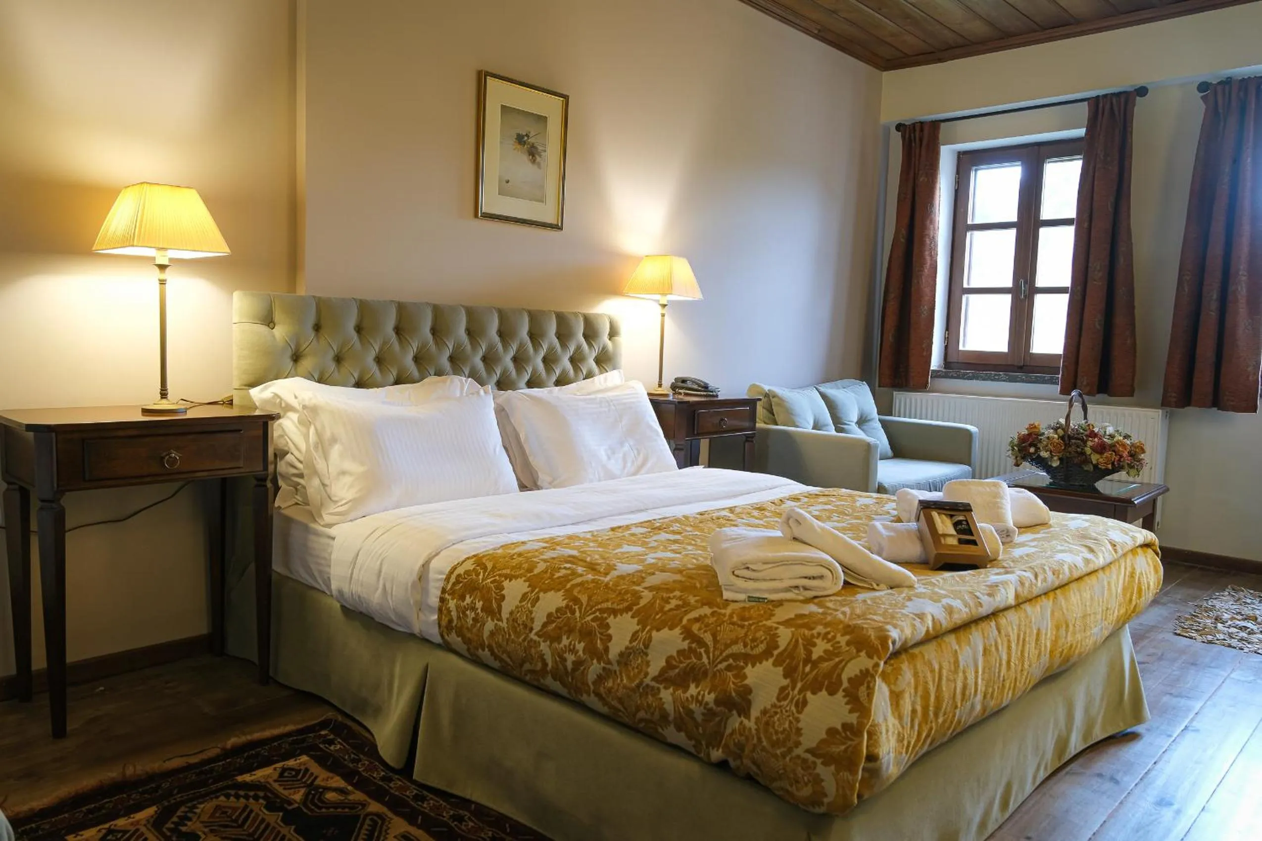 Photo of the whole room, Bed in Kipi Mountain Resort