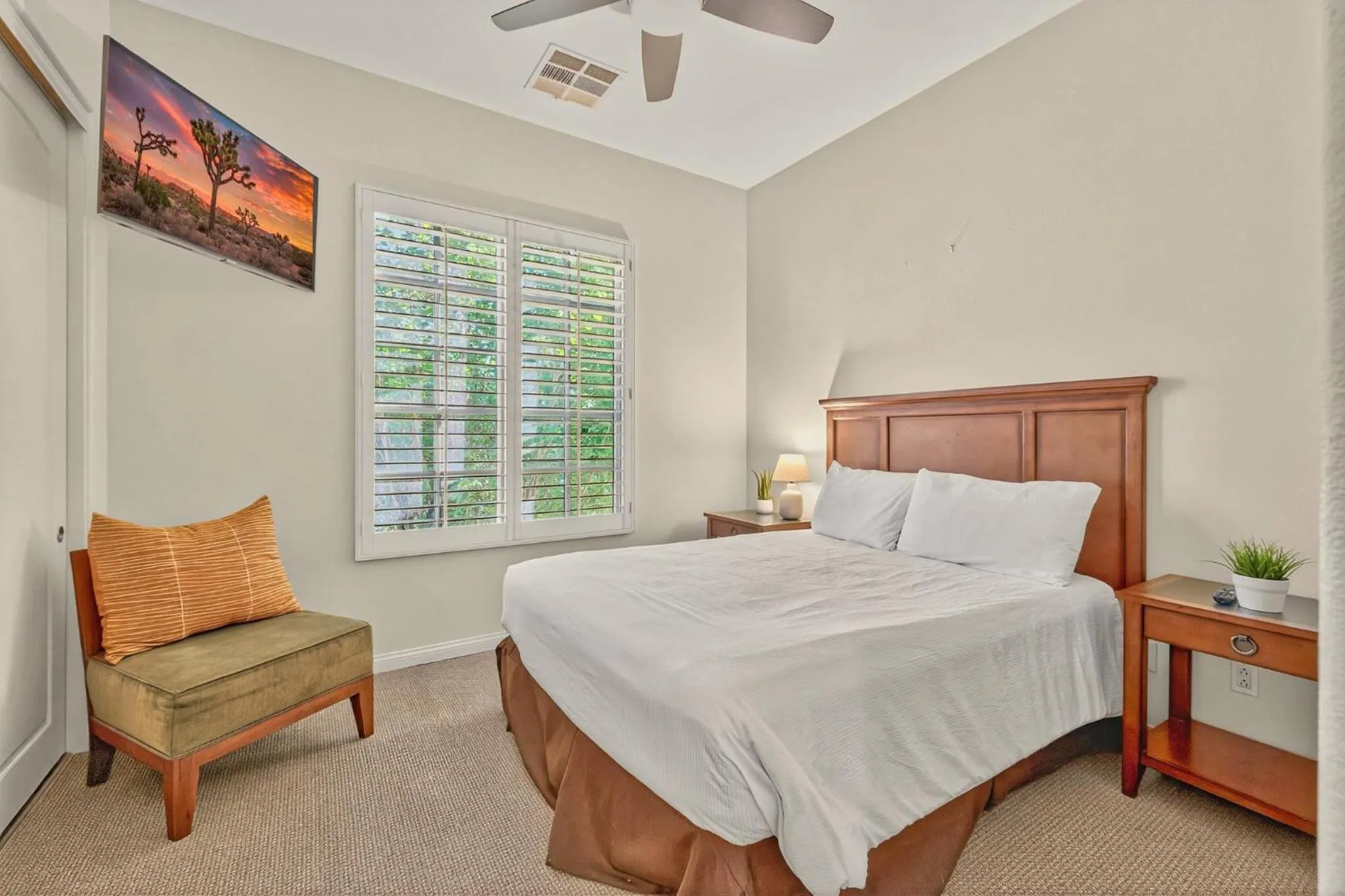 Bed in LV217 Superb 2 Bedroom Overlooking the Lap Pool