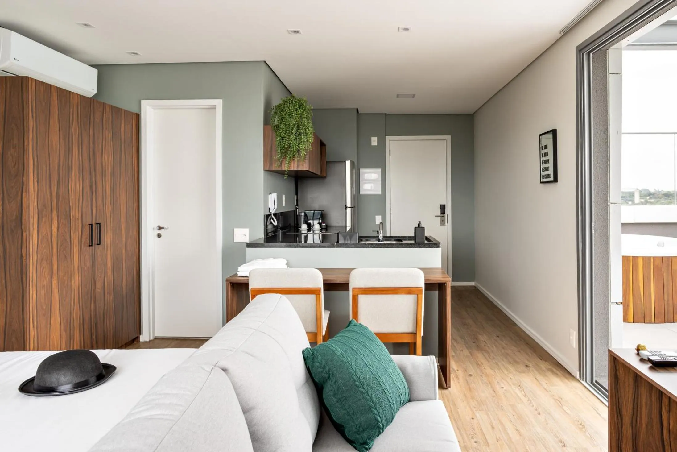 Bed in Charlie Jockey Pinheiros