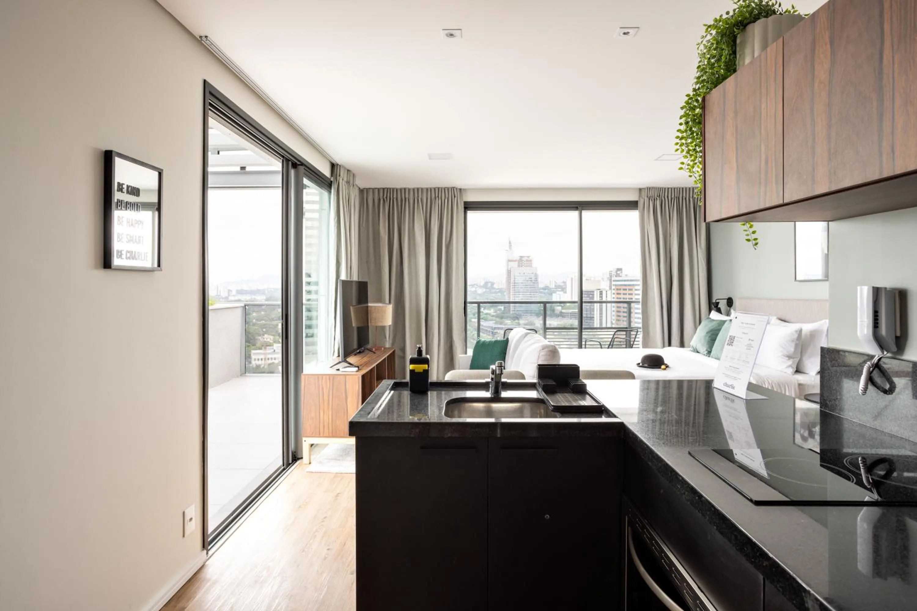 Bed in Charlie Jockey Pinheiros