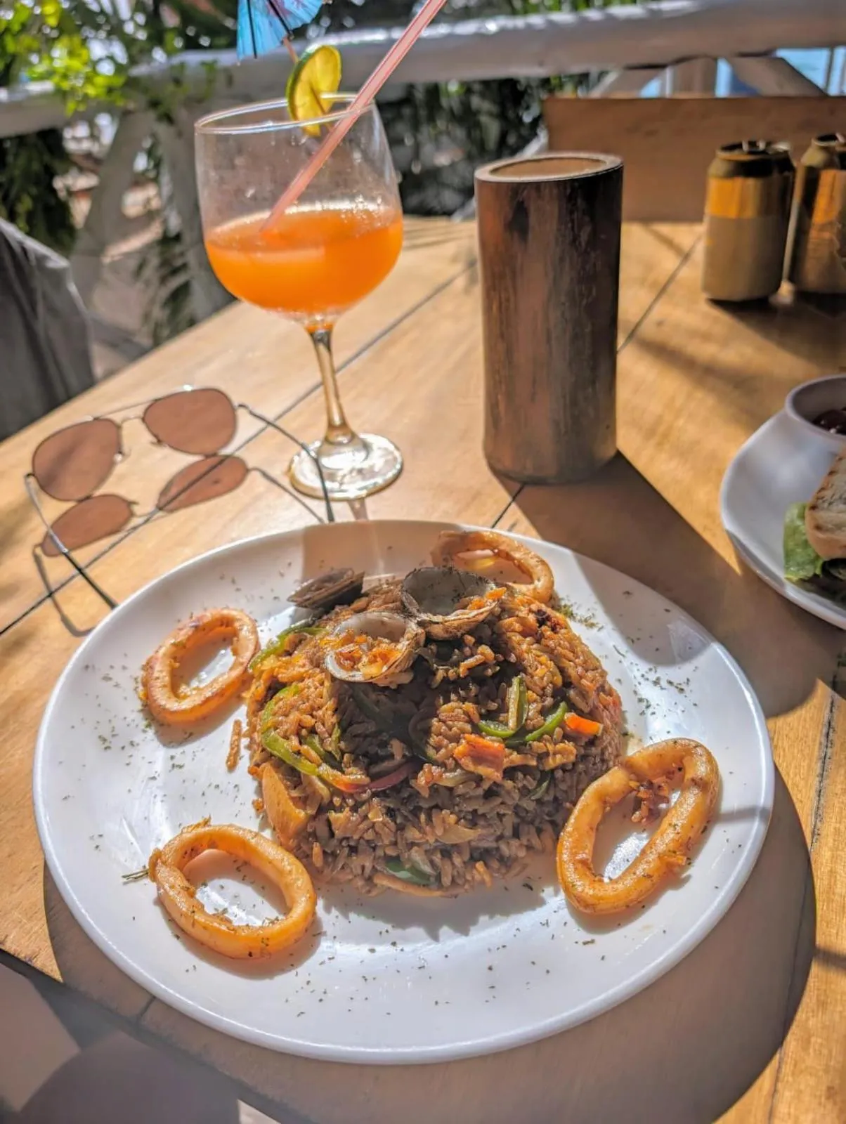 Restaurant/places to eat in Cristal Blue Barú