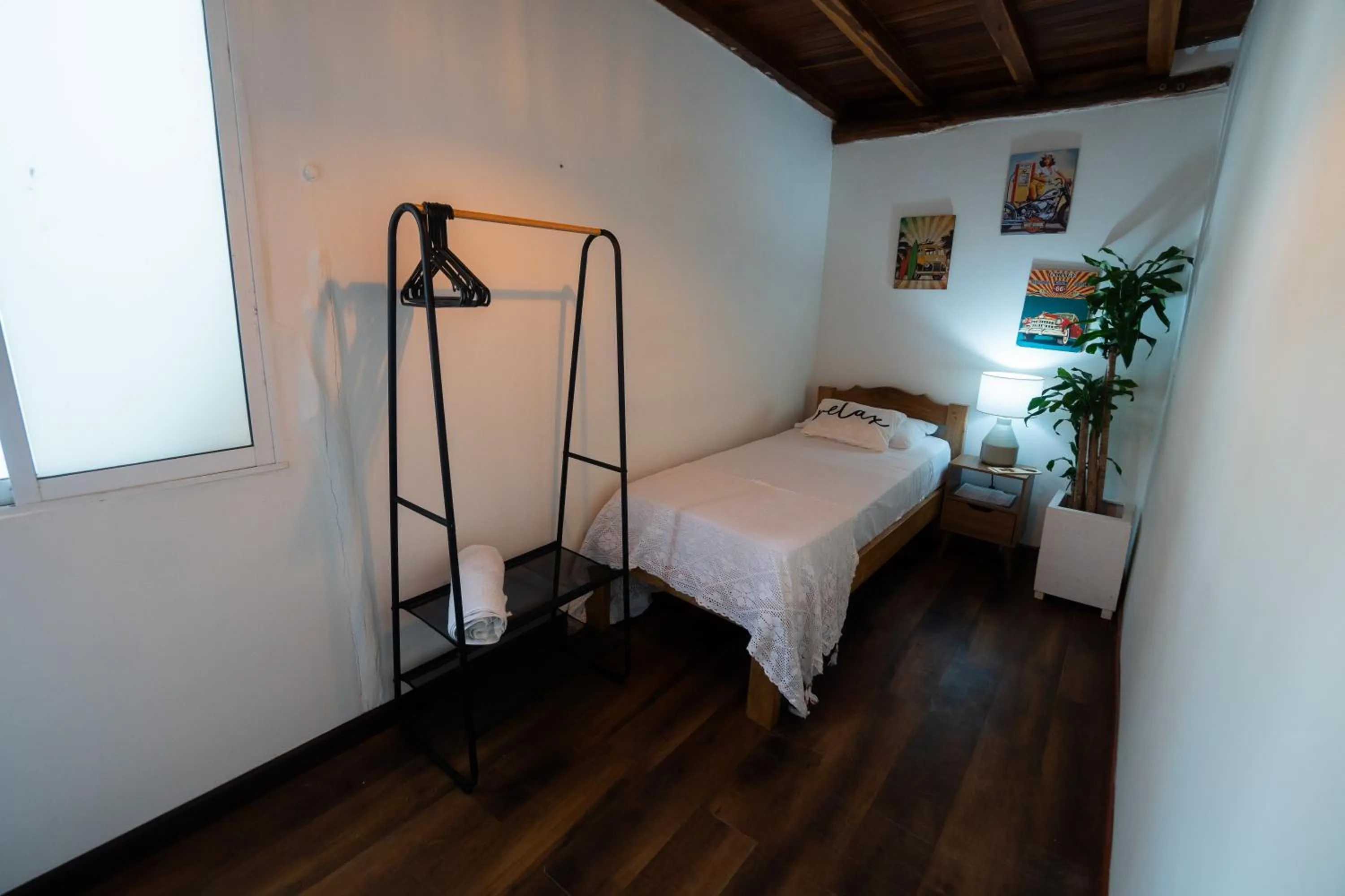 Bed in Cristal Blue Barú