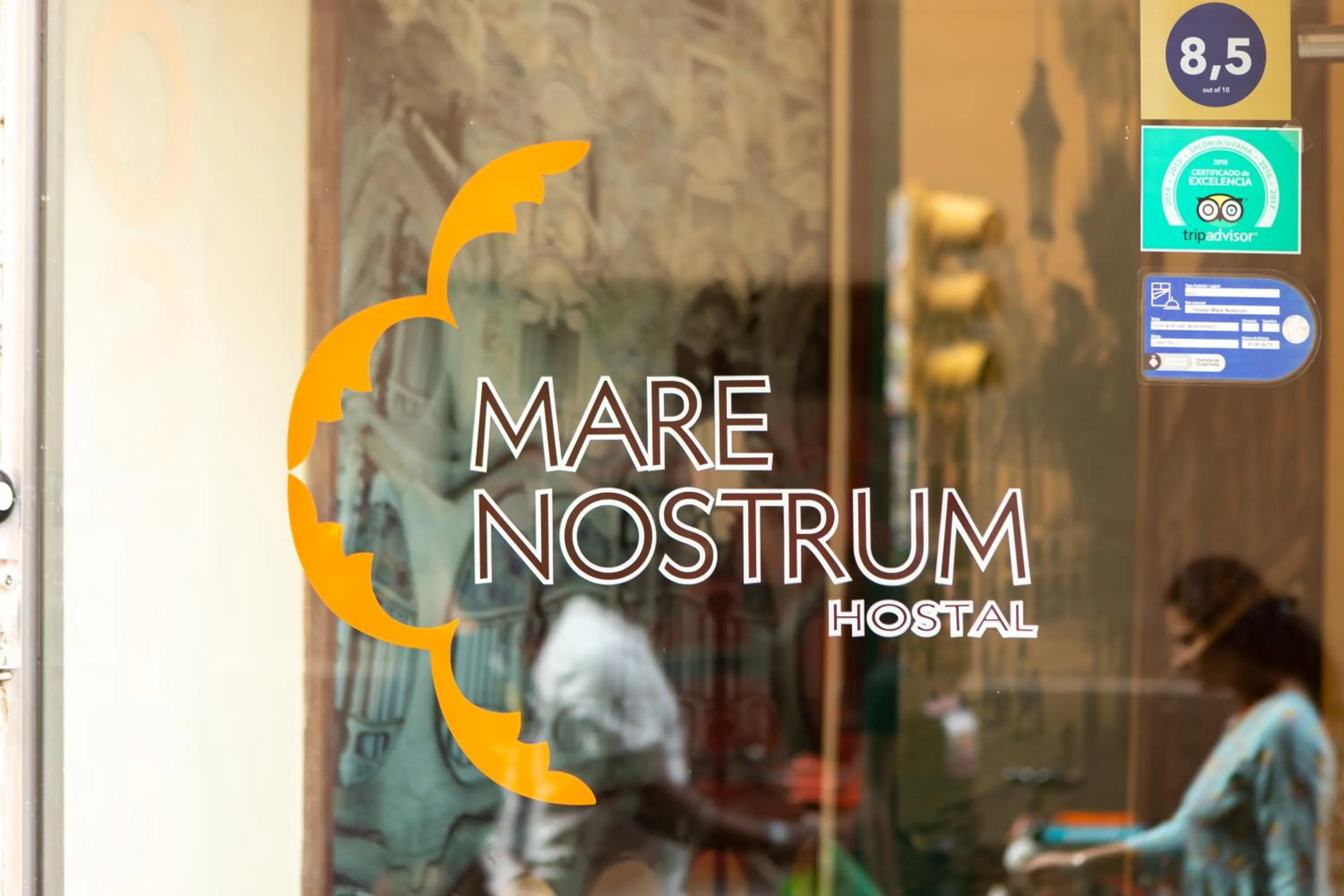 Facade/entrance in Hostal Marenostrum