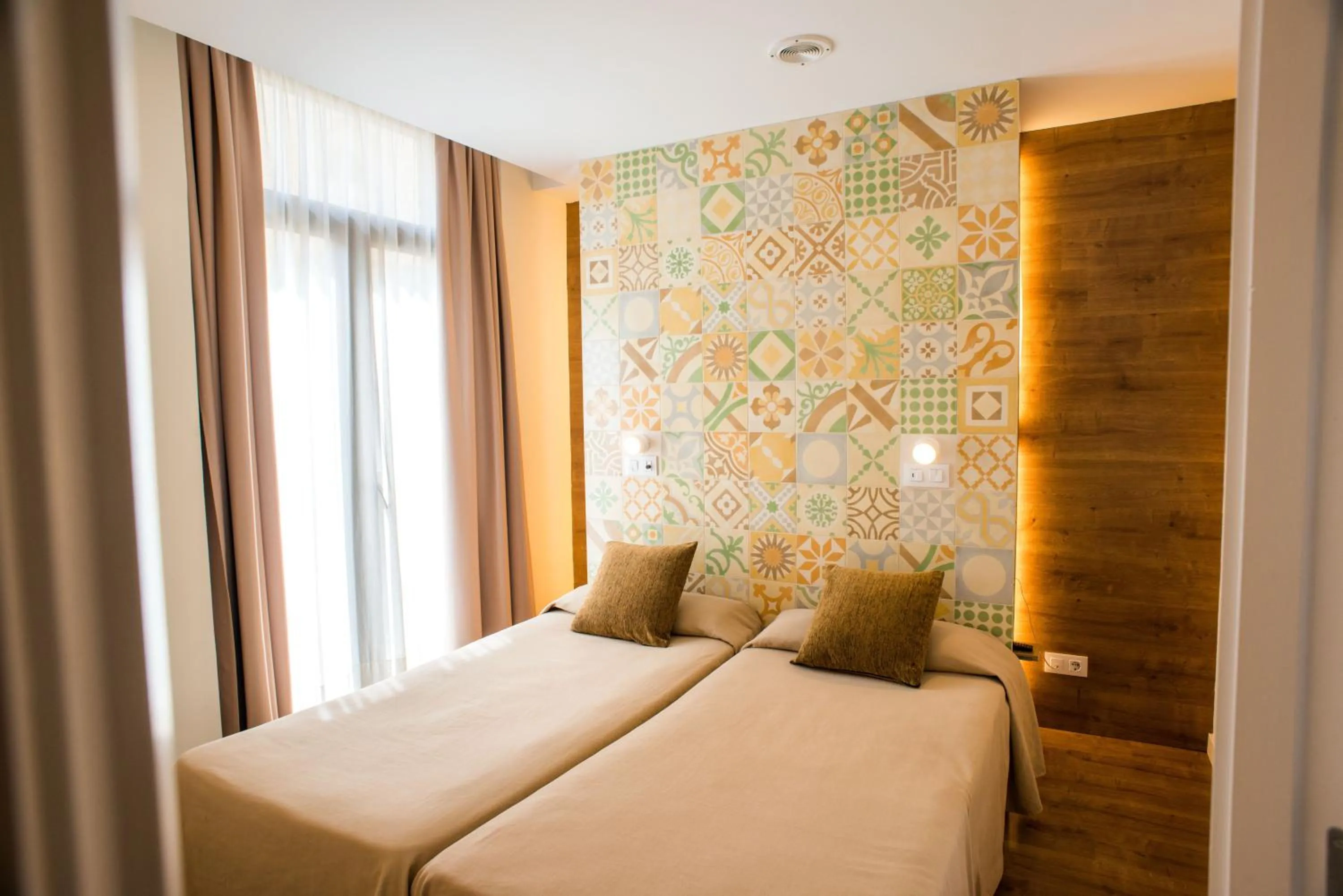 Bed in Hostal Marenostrum