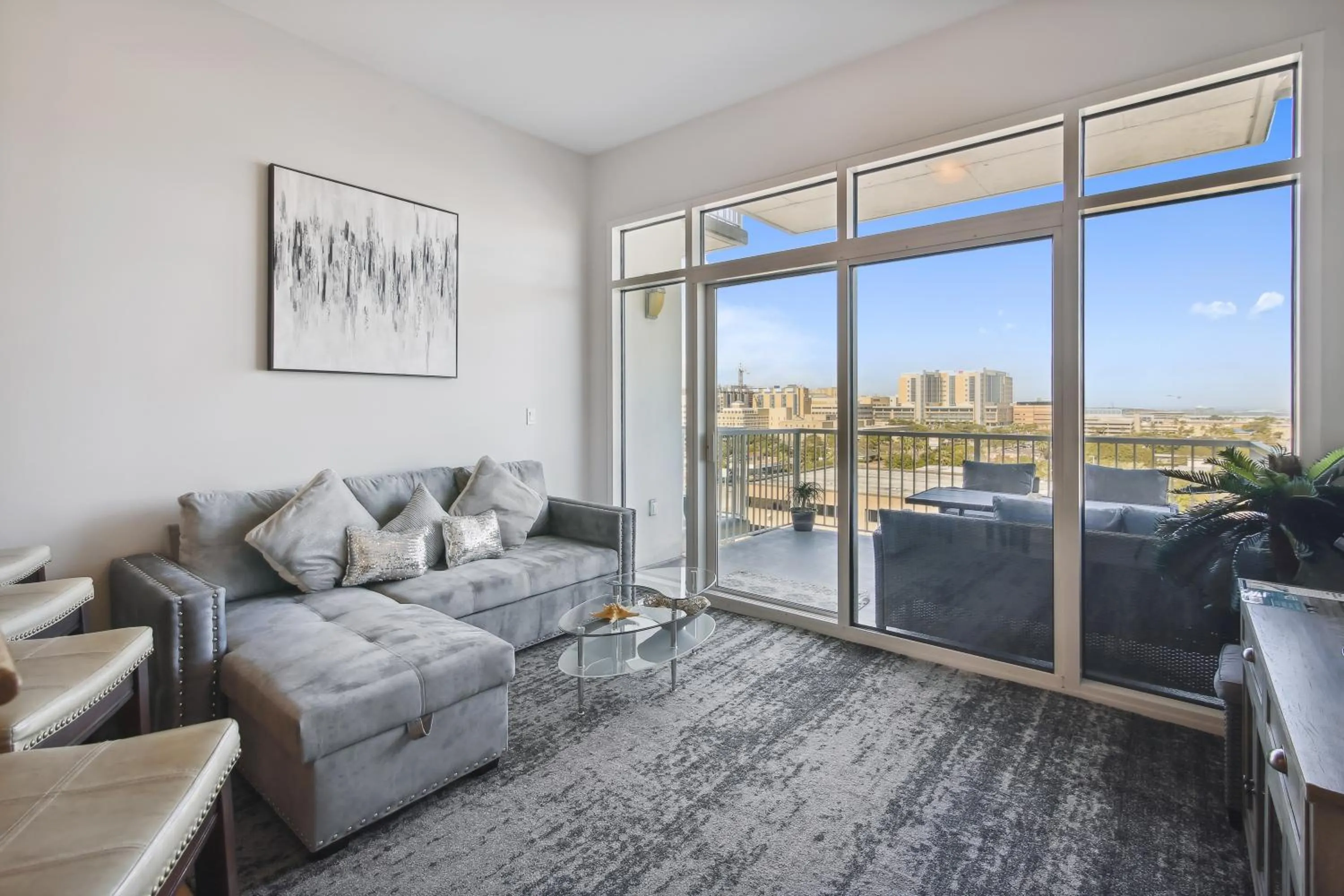 Property building in Emerald 705