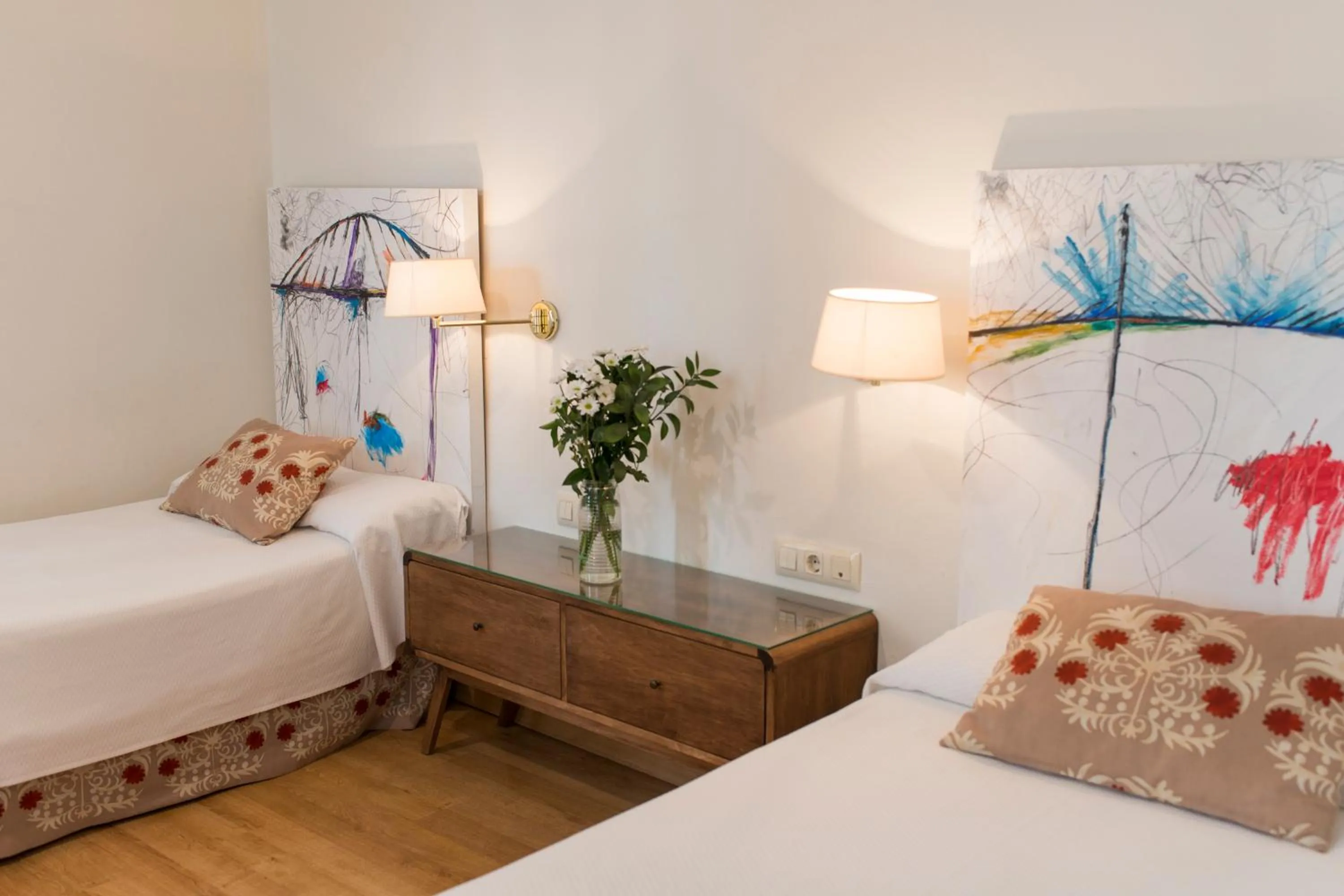 Photo of the whole room, Bed in Hotel Alcántara