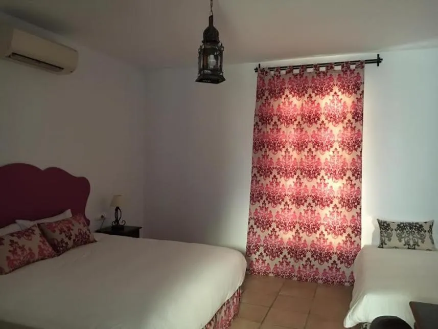 Bedroom, Bed in Hotel Andalou