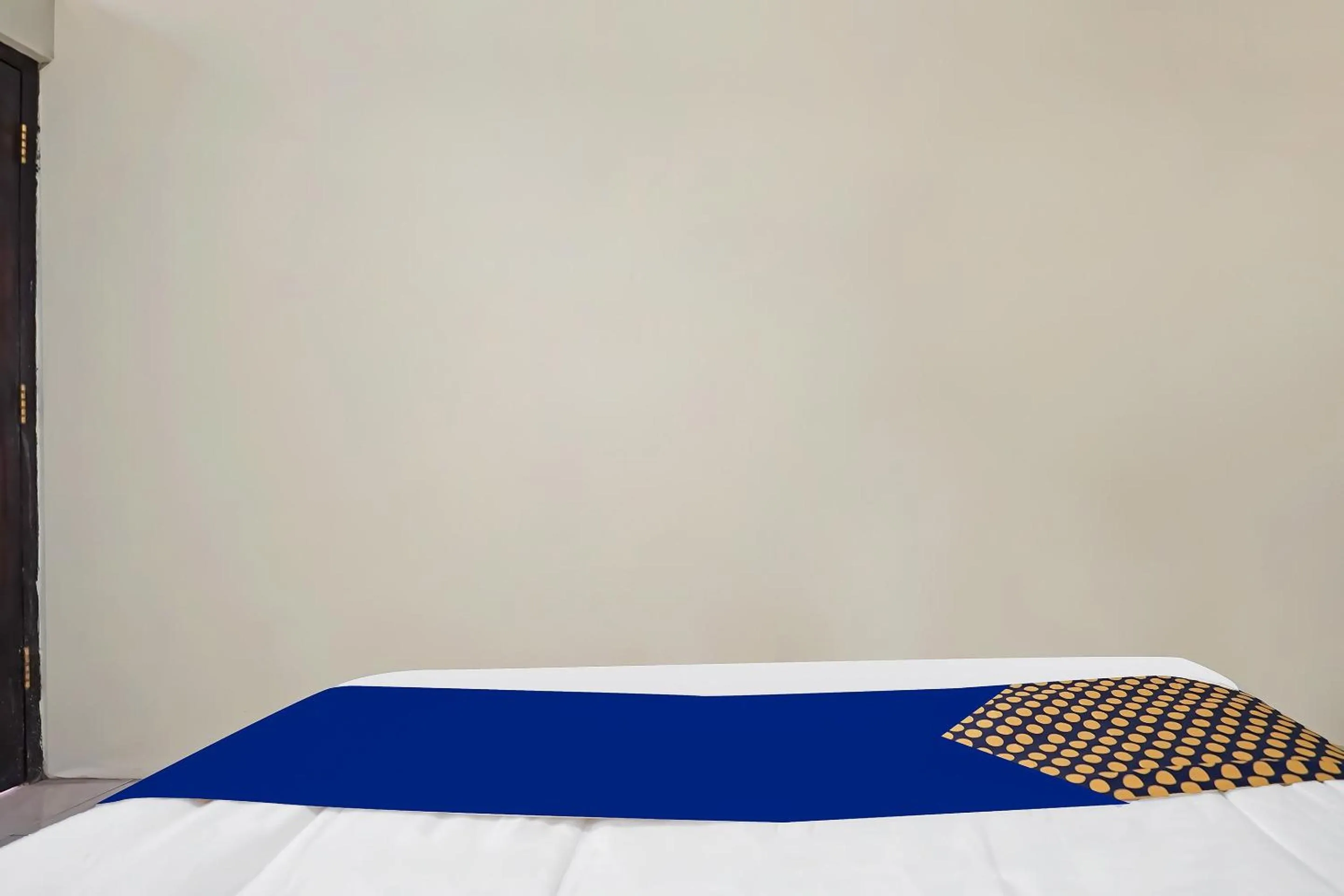 Bedroom in Hotel O Arfan HouseNearDanau Ranau