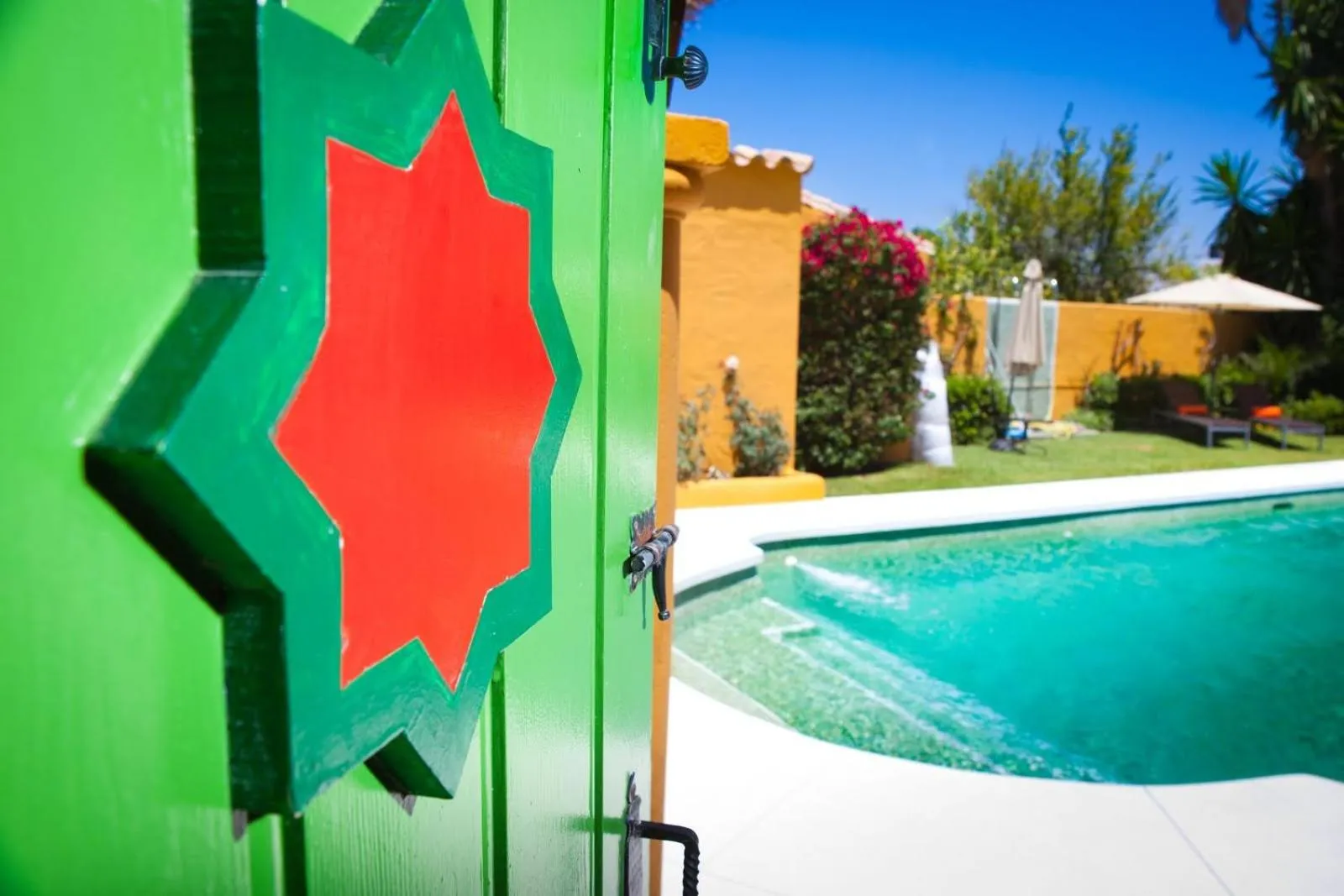 Pool view in Family hotel Al- Ana Marbella