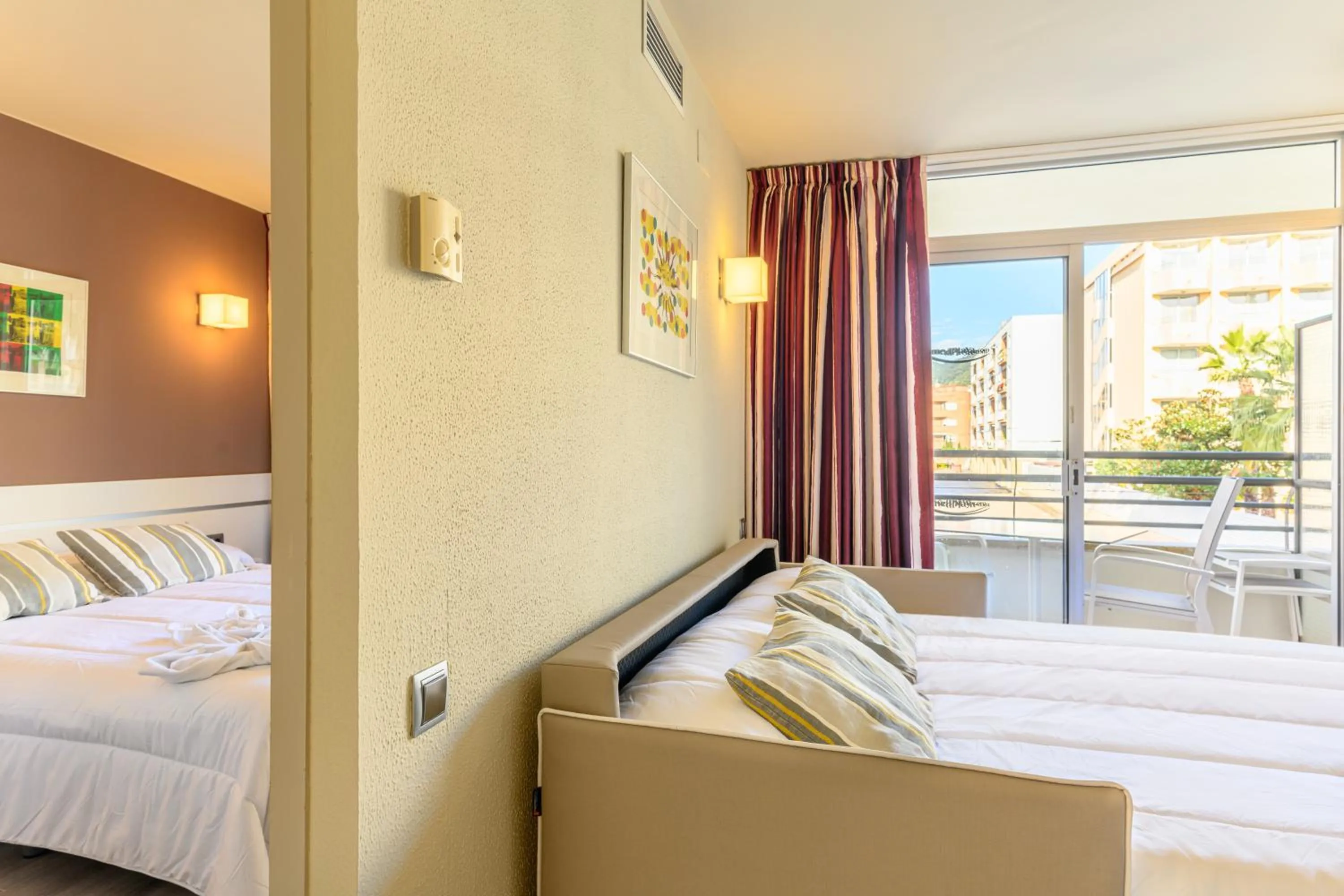 Bed in Medplaya Aparthotel Esmeraldas