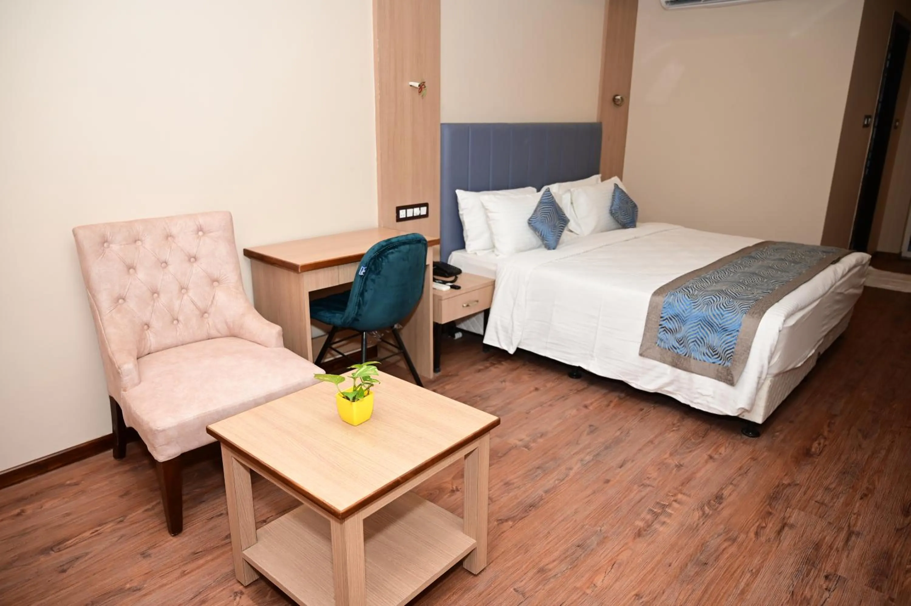 Bed in PIPUL PADMAJA PRIDE