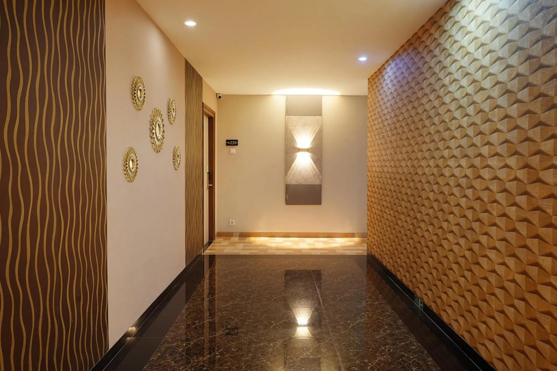 Other in Front One Hotel Sragen