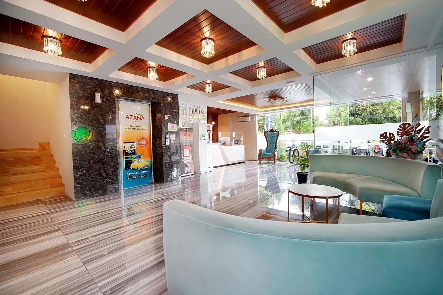 Lobby or reception in Front One Hotel Sragen