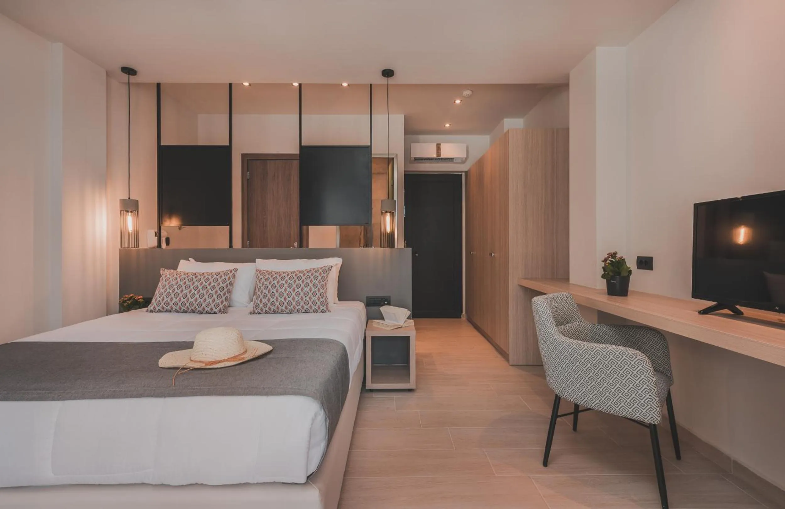 Bedroom, Bed in Cavo di Suites