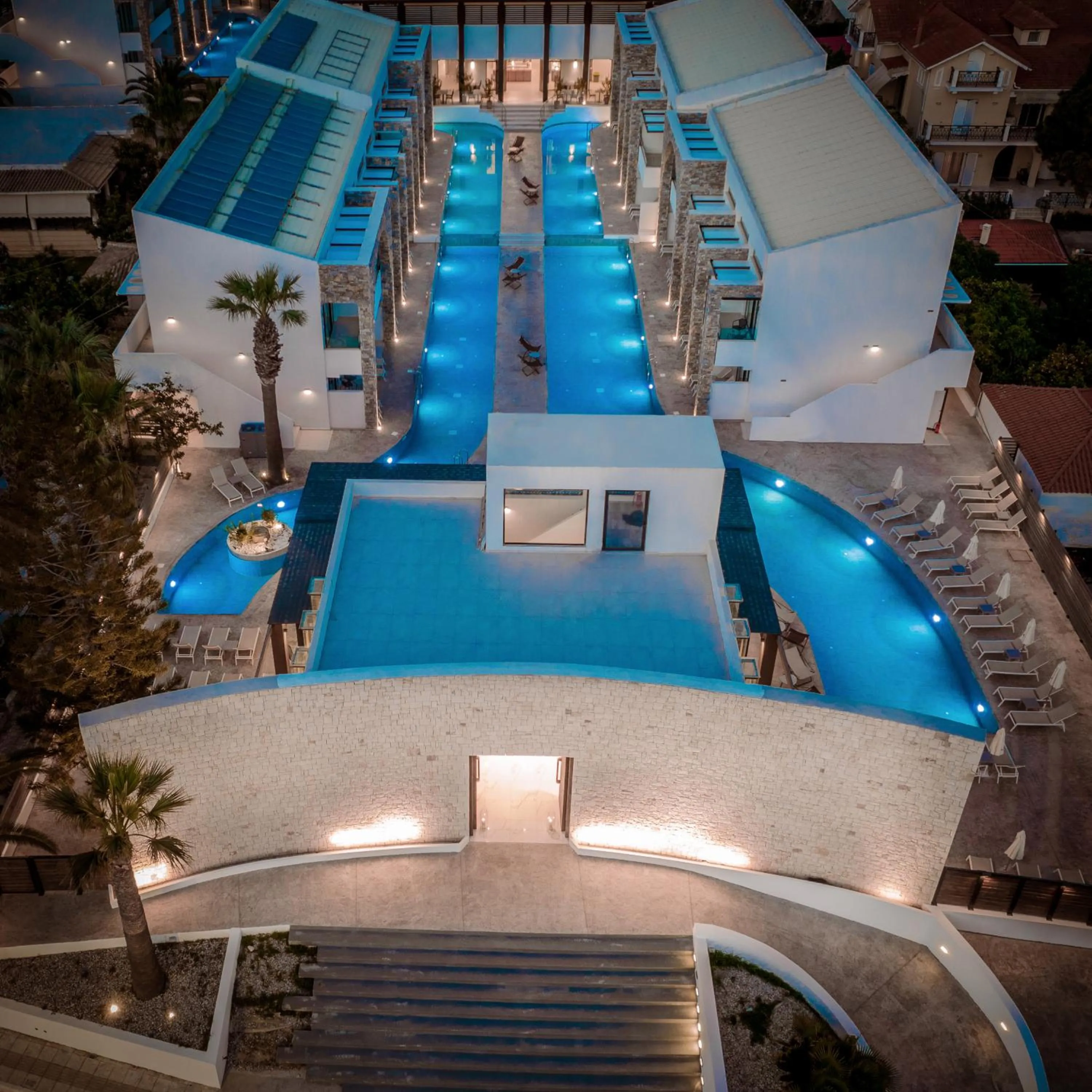 Pool view in Cavo di Suites